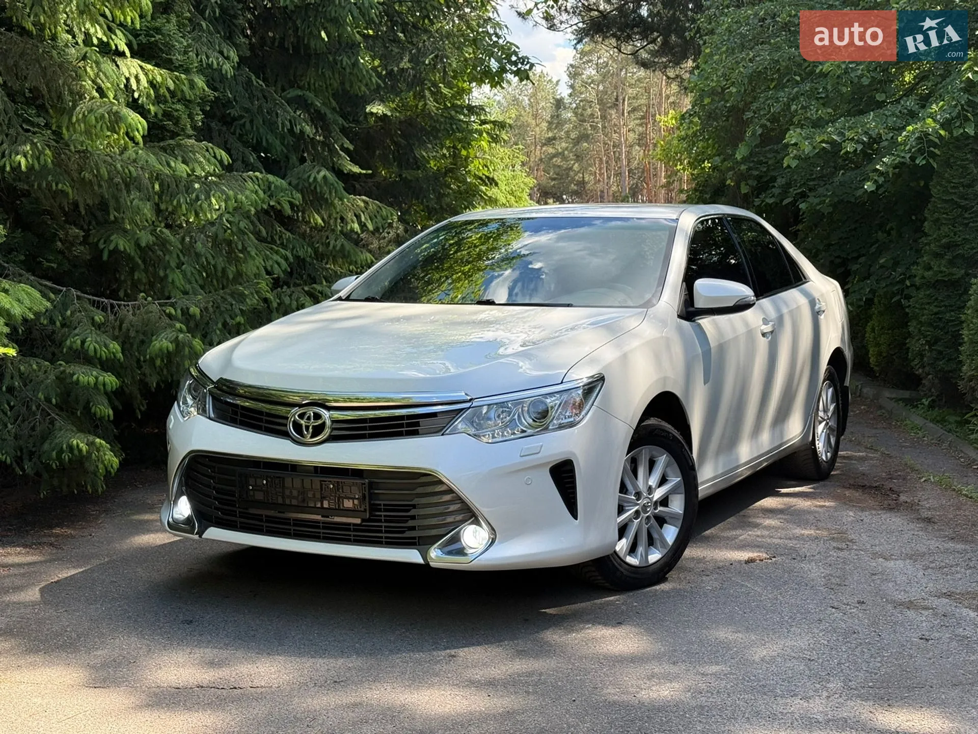 2016 Toyota Camry - мініатюра 2