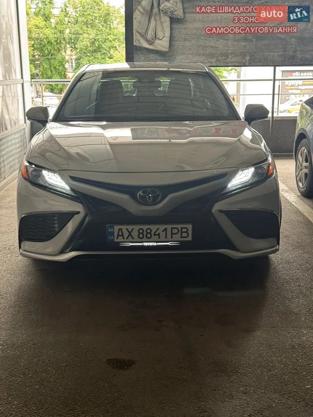 2022 Toyota Camry - мініатюра 8