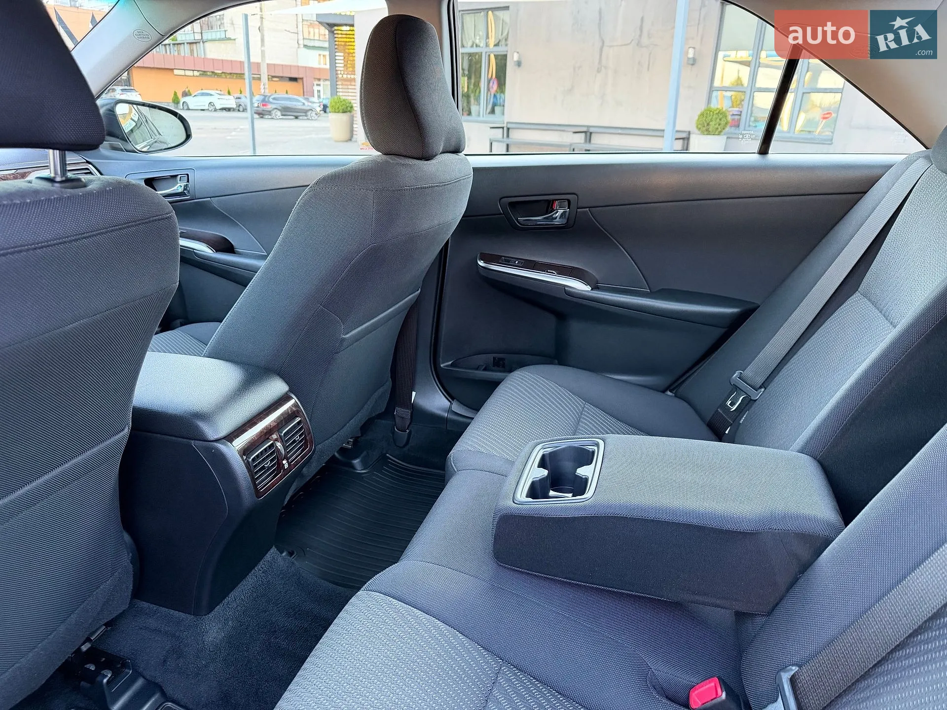 2017 Toyota Camry - мініатюра 28