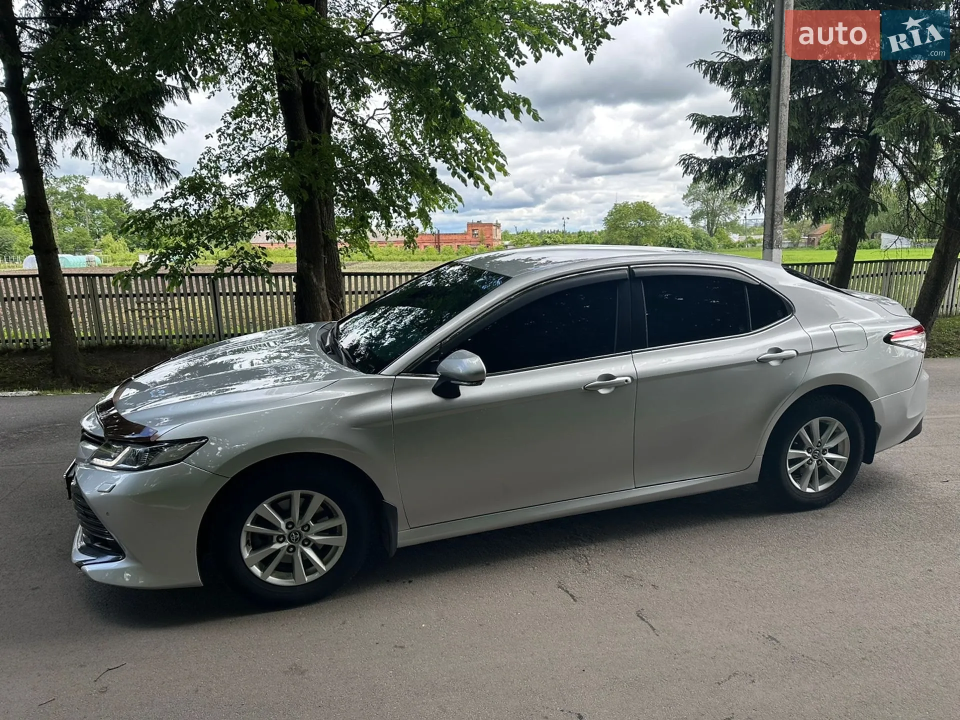 2018 Toyota Camry - мініатюра 16
