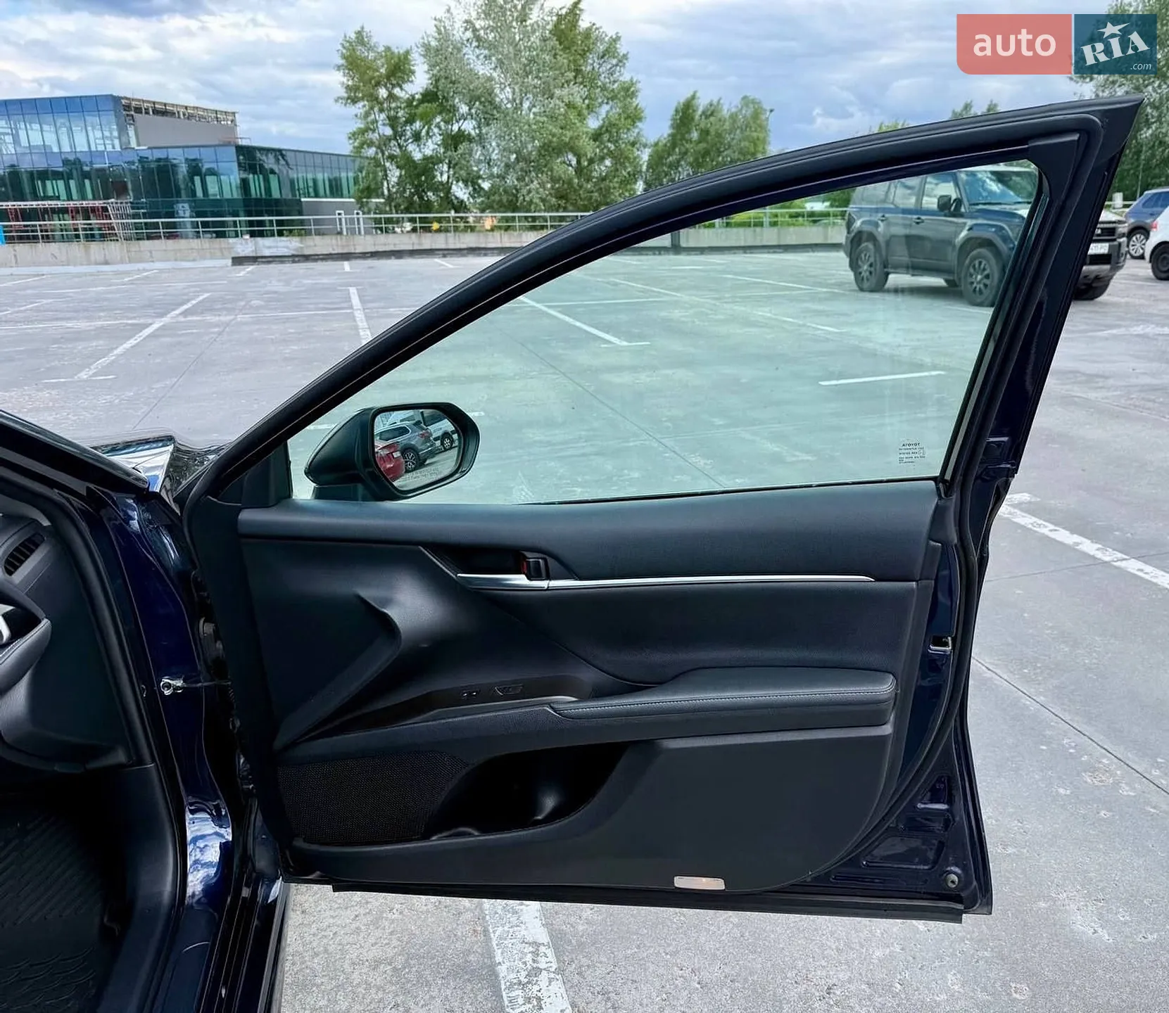 2021 Toyota Camry - мініатюра 34