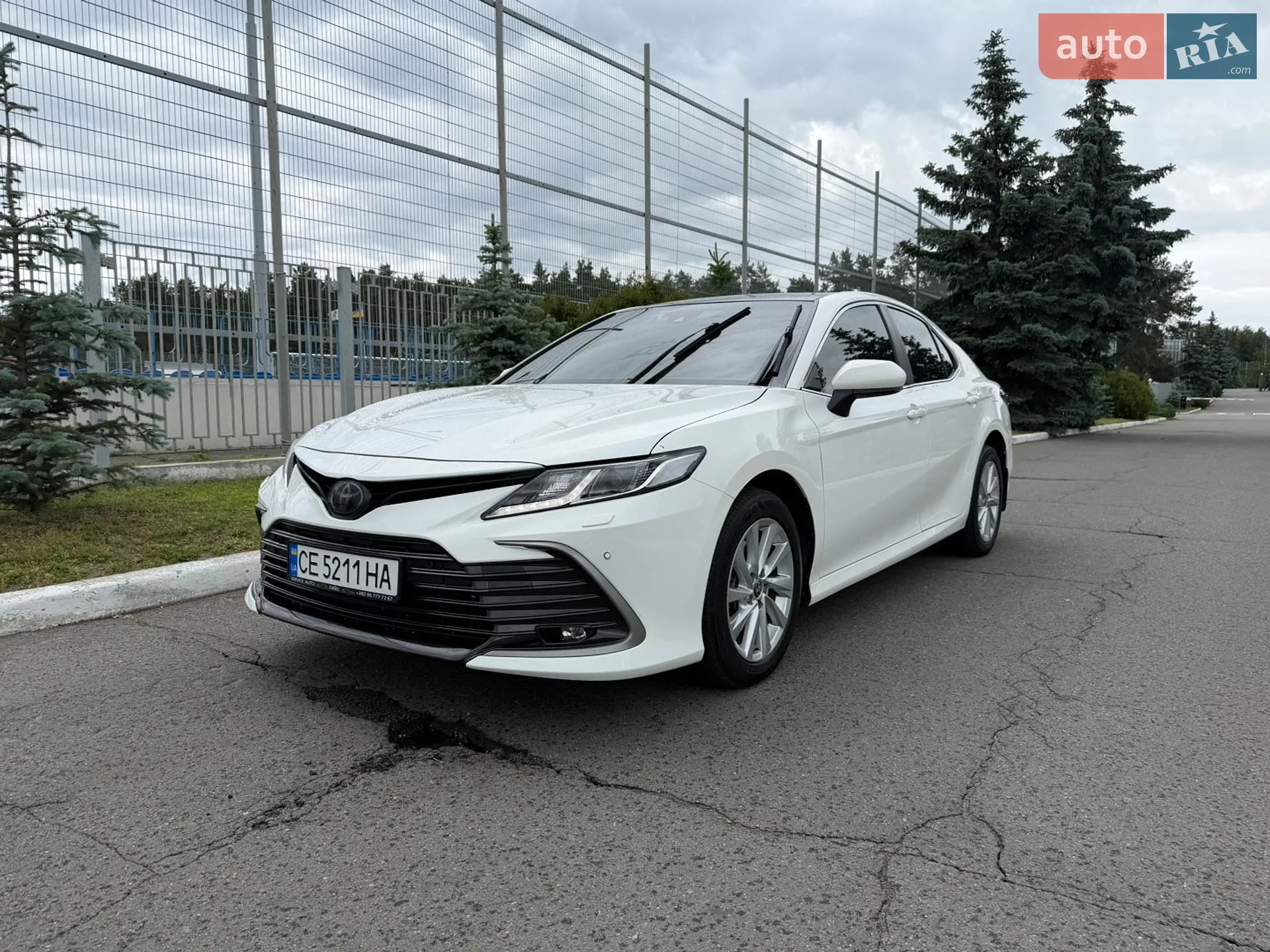 2024 Toyota Camry - мініатюра 2