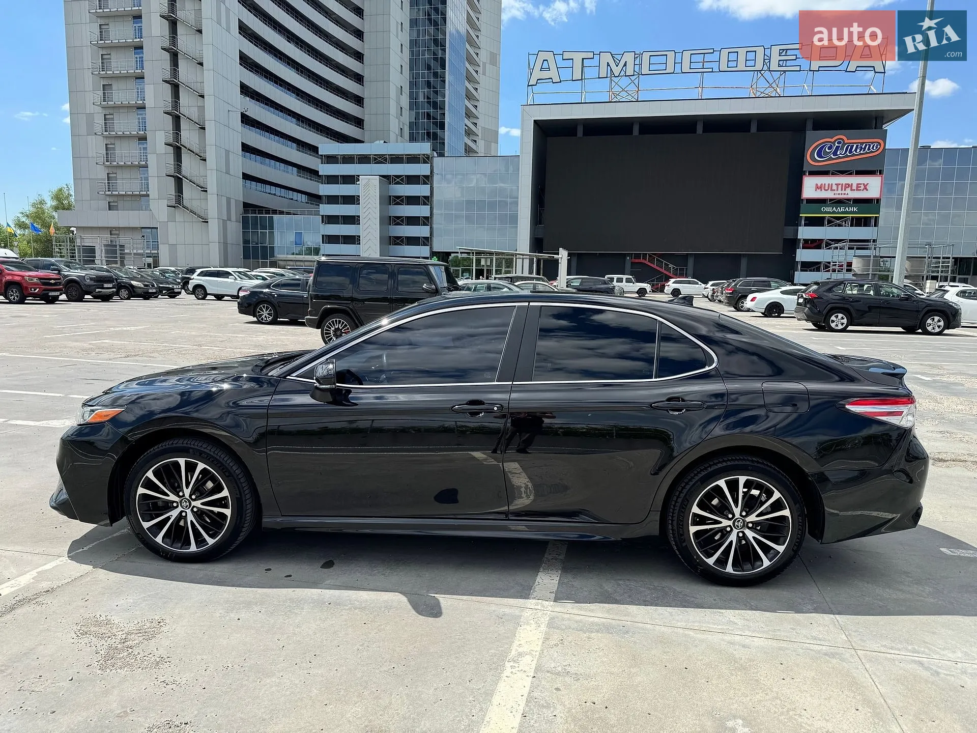 2019 Toyota Camry - мініатюра 9