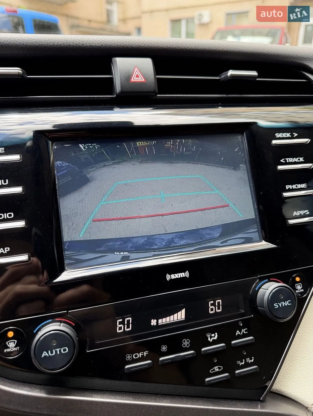 2020 Toyota Camry - мініатюра 6