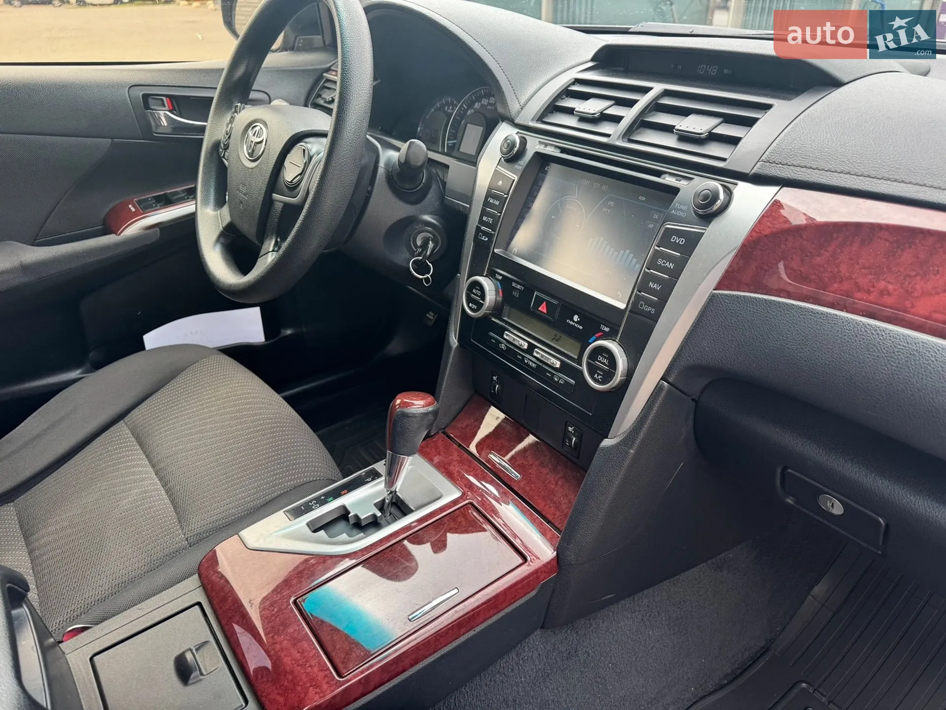 2012 Toyota Camry - мініатюра 24