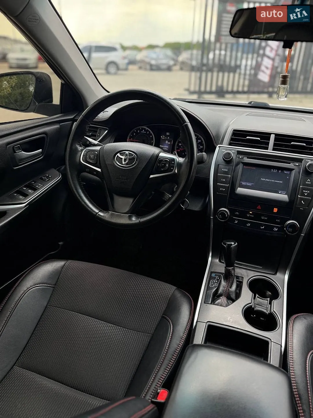 2016 Toyota Camry - мініатюра 13