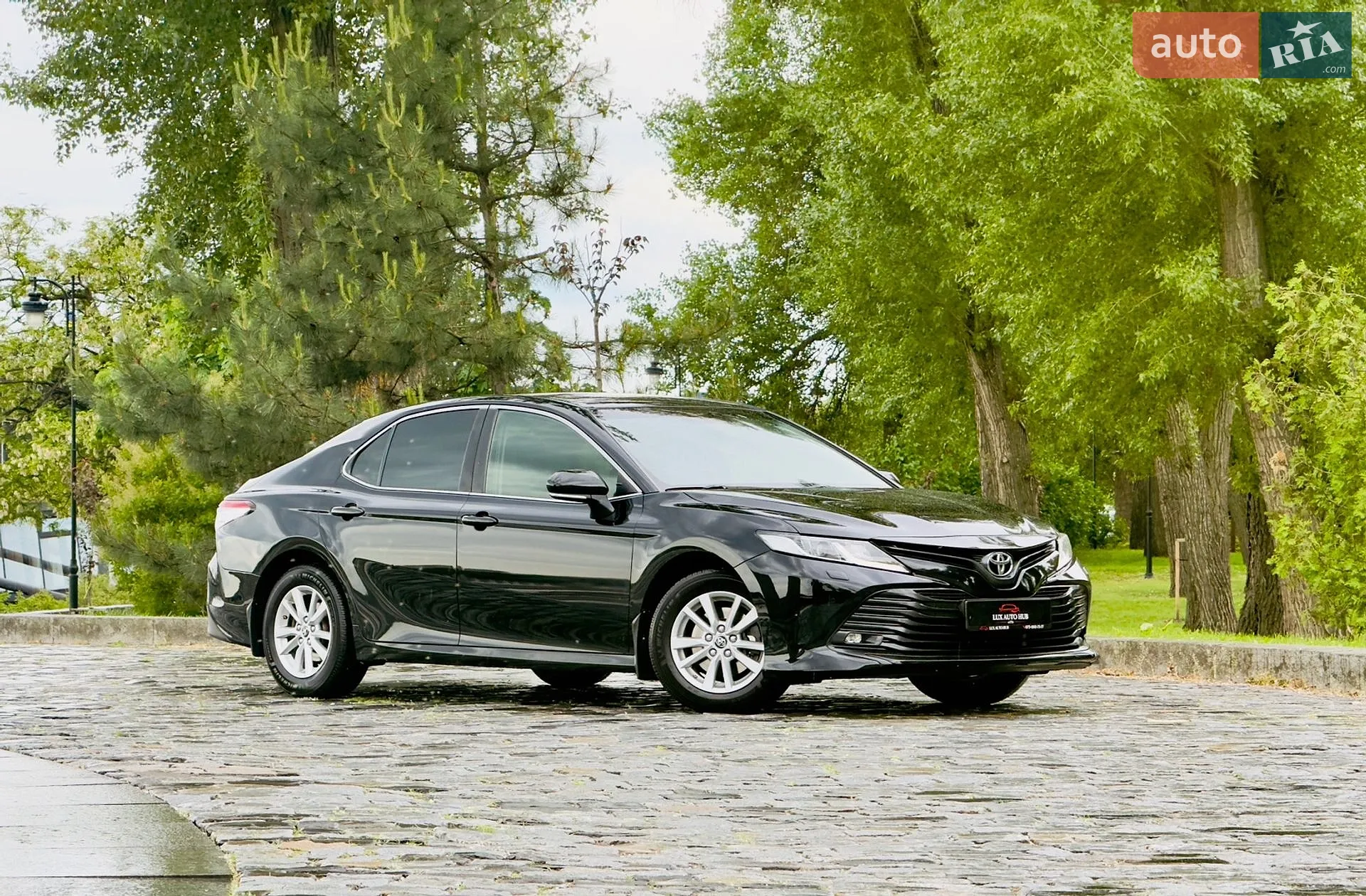 2018 Toyota Camry - мініатюра 9