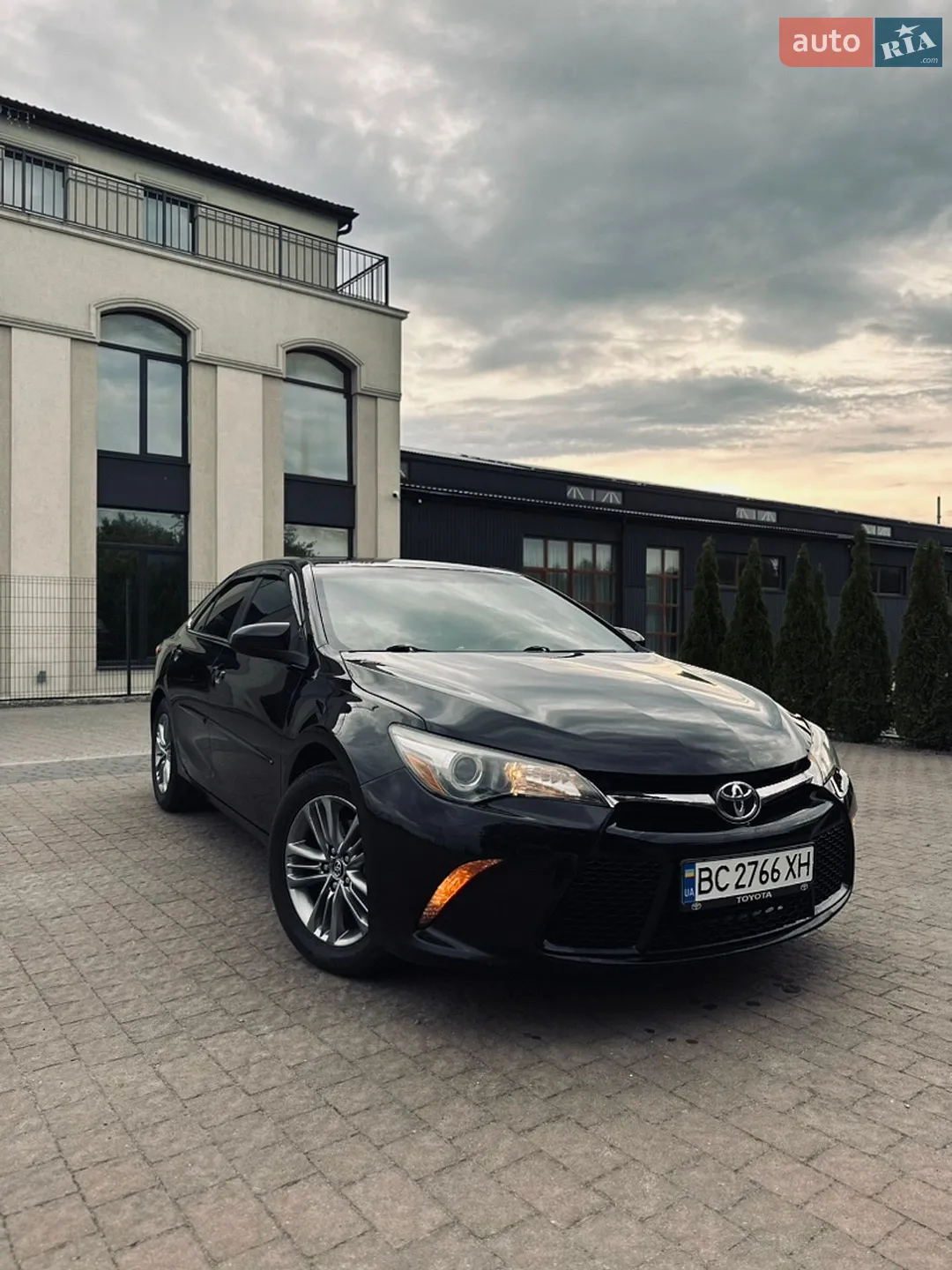 2015 Toyota Camry - мініатюра 2