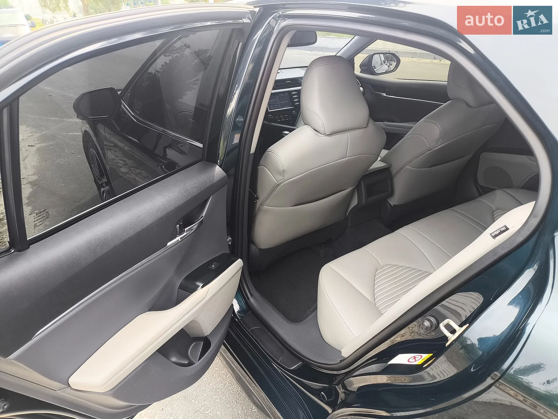 2018 Toyota Camry - мініатюра 7
