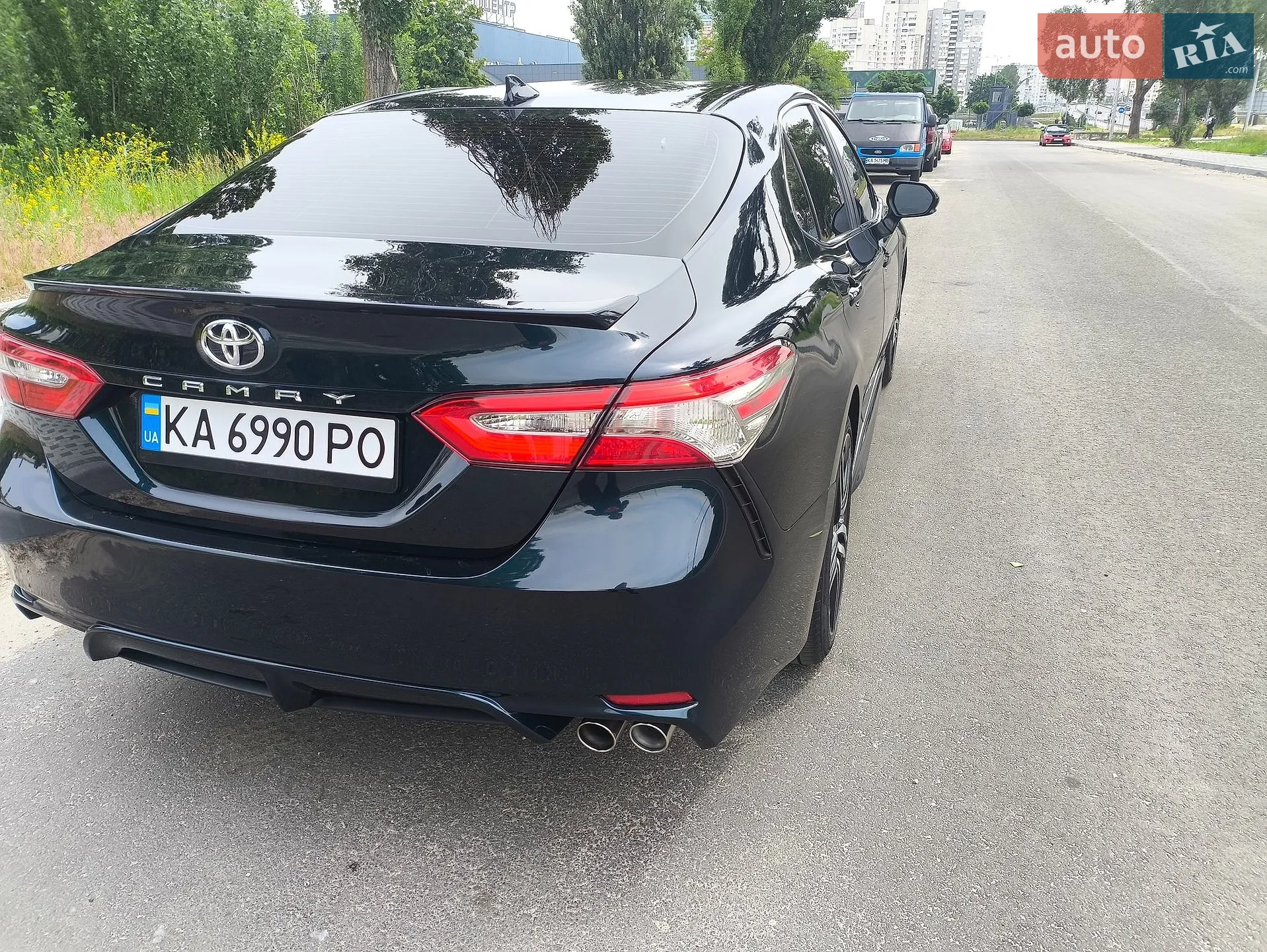 2018 Toyota Camry - мініатюра 16