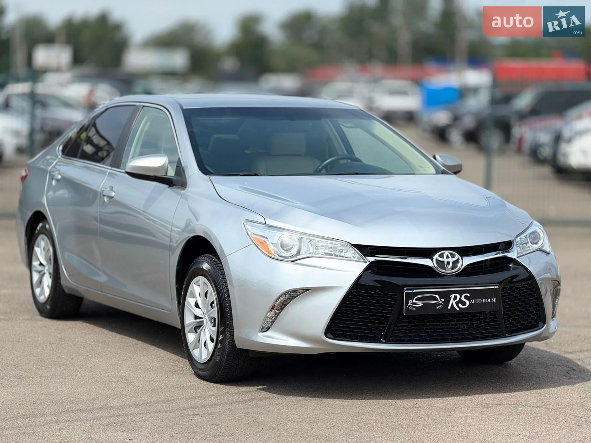 2017 Toyota Camry - мініатюра 4