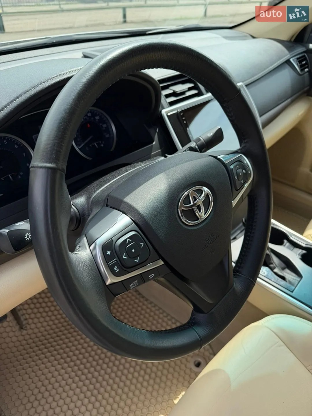 2017 Toyota Camry - мініатюра 17