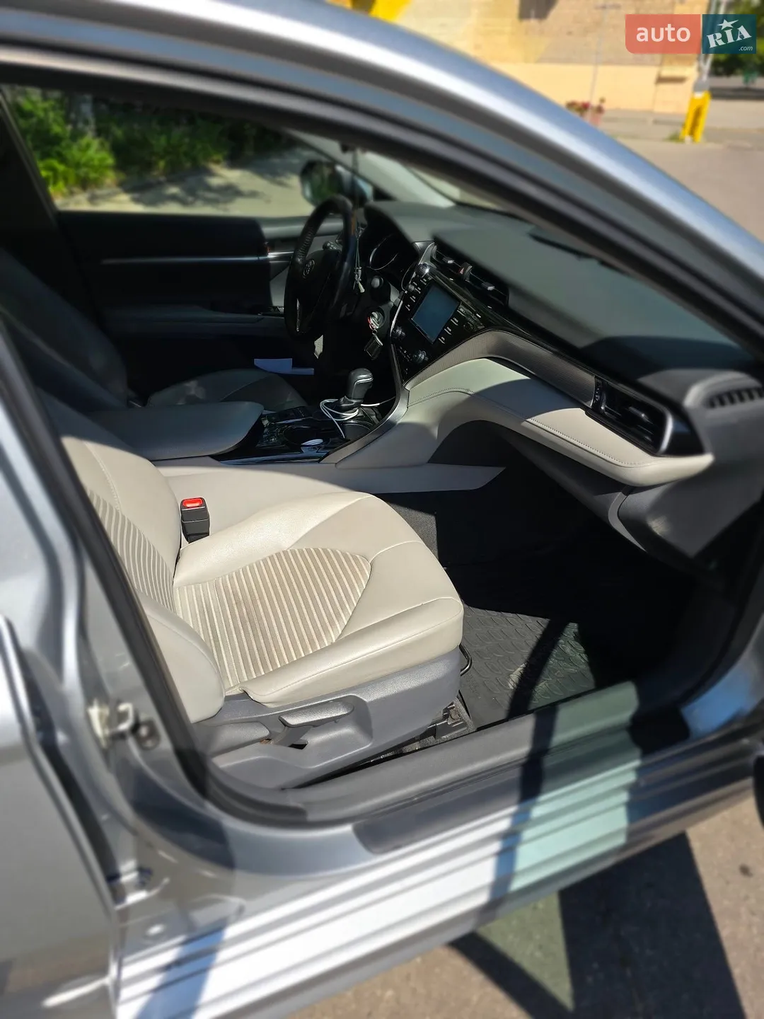 2019 Toyota Camry - мініатюра 9