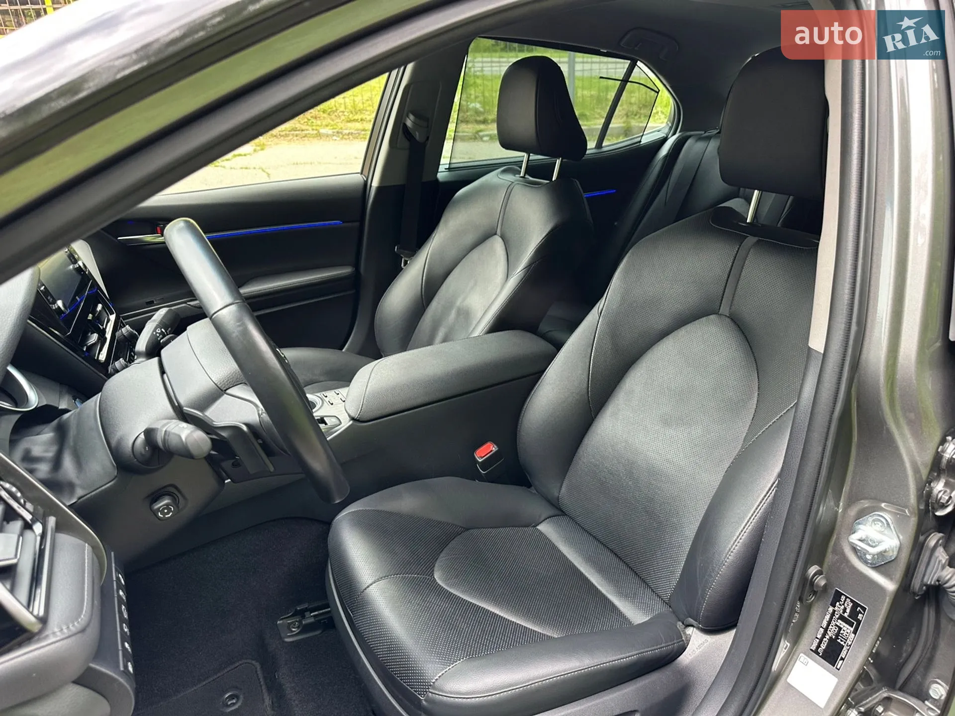 2021 Toyota Camry - мініатюра 24