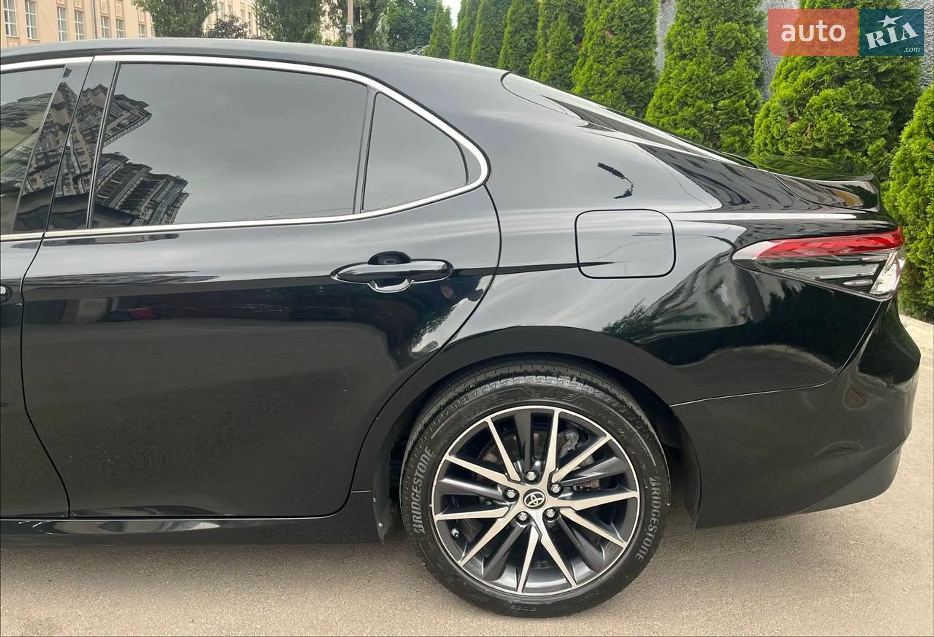 2021 Toyota Camry - мініатюра 2