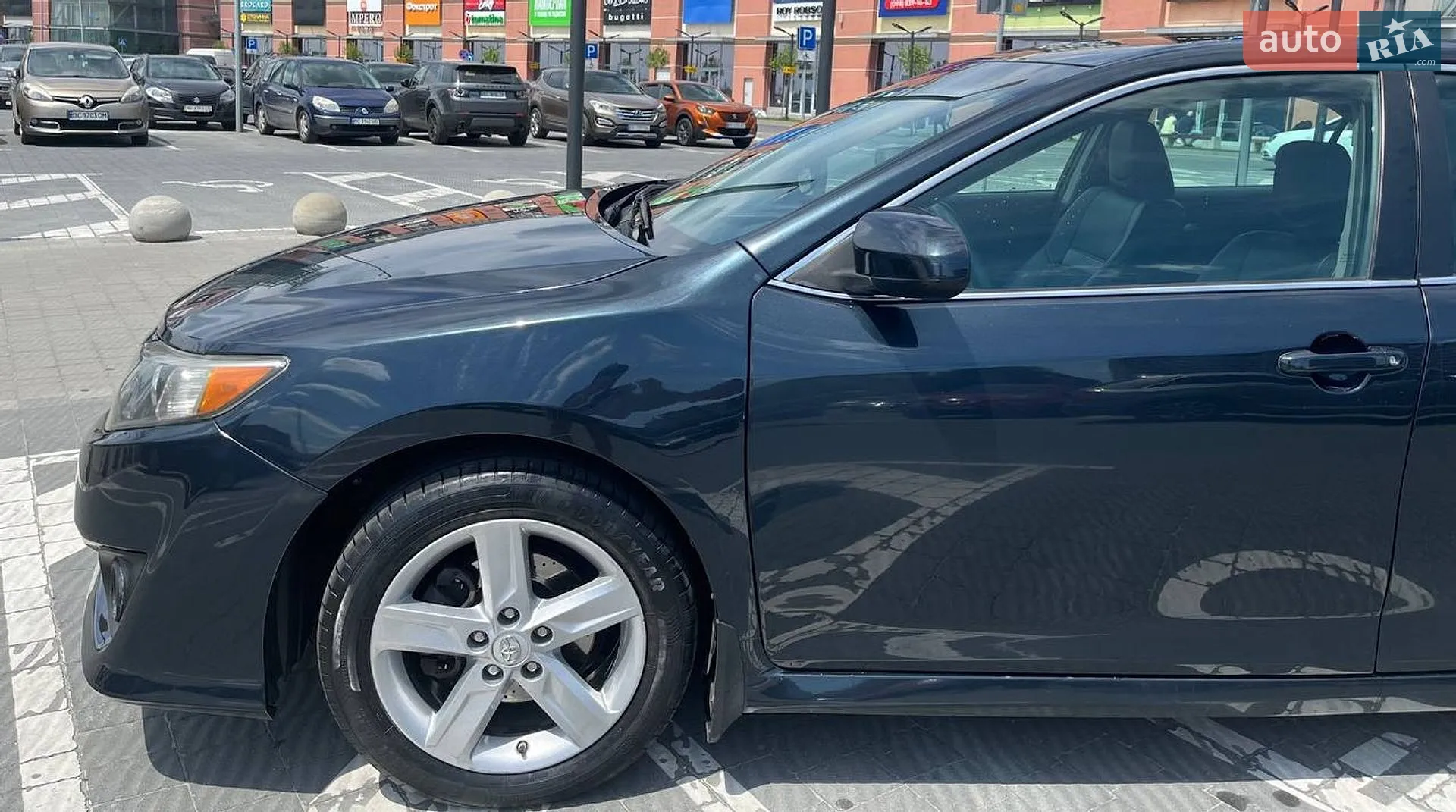 2014 Toyota Camry - мініатюра 22