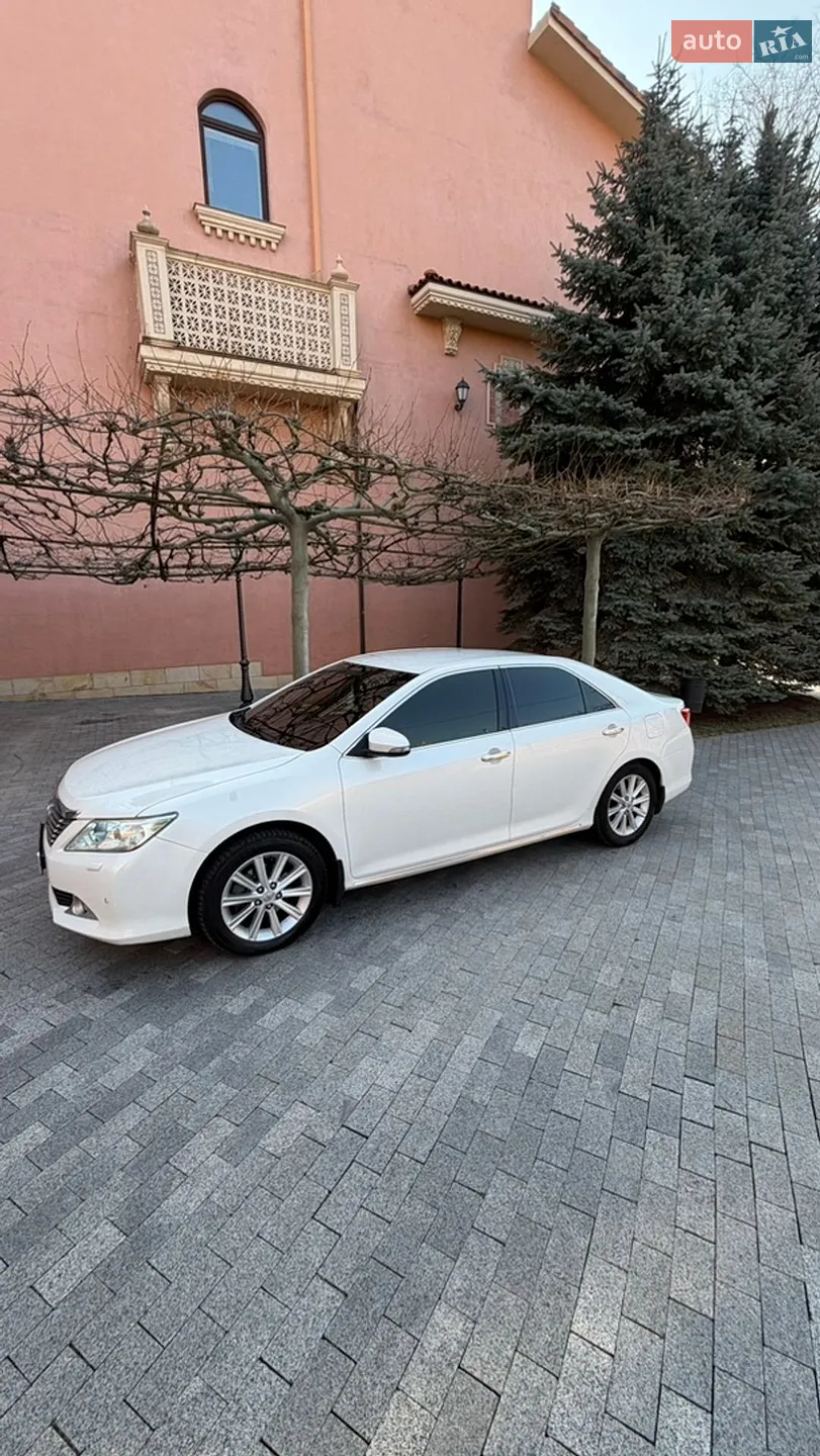 2012 Toyota Camry - мініатюра 3