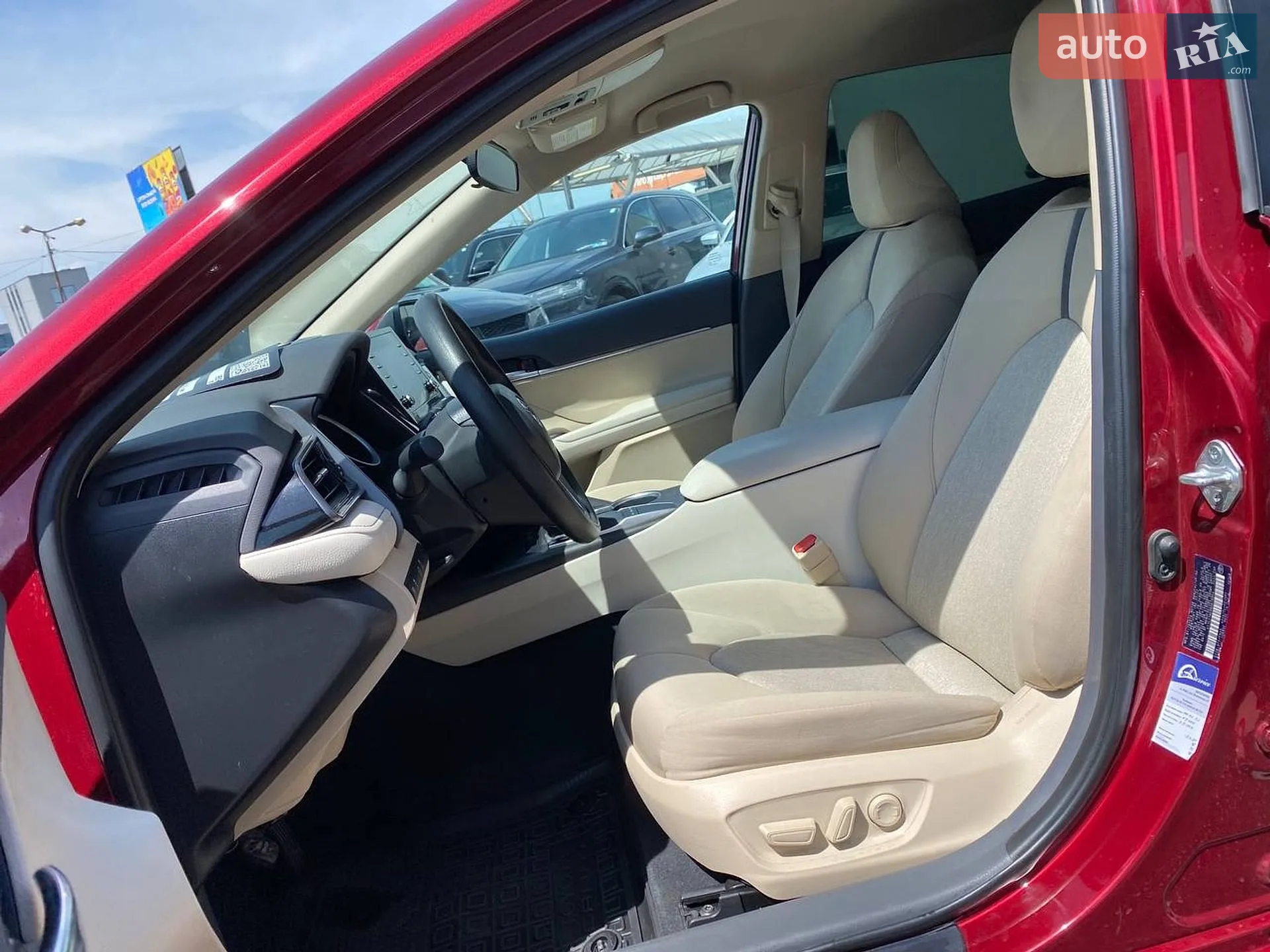 2023 Toyota Camry - мініатюра 17
