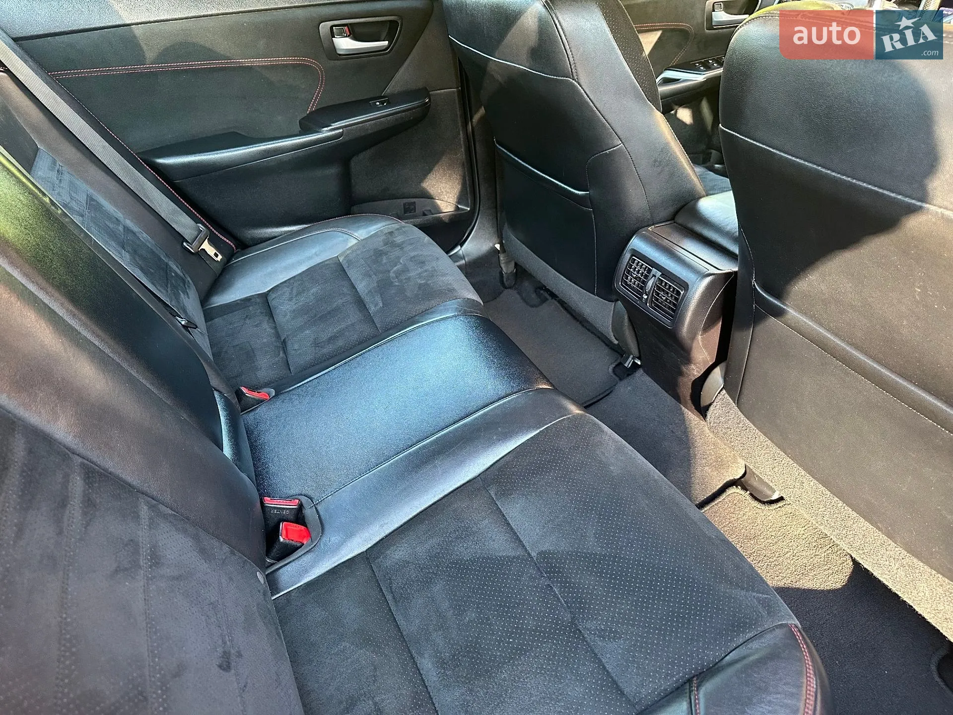 2015 Toyota Camry - мініатюра 14