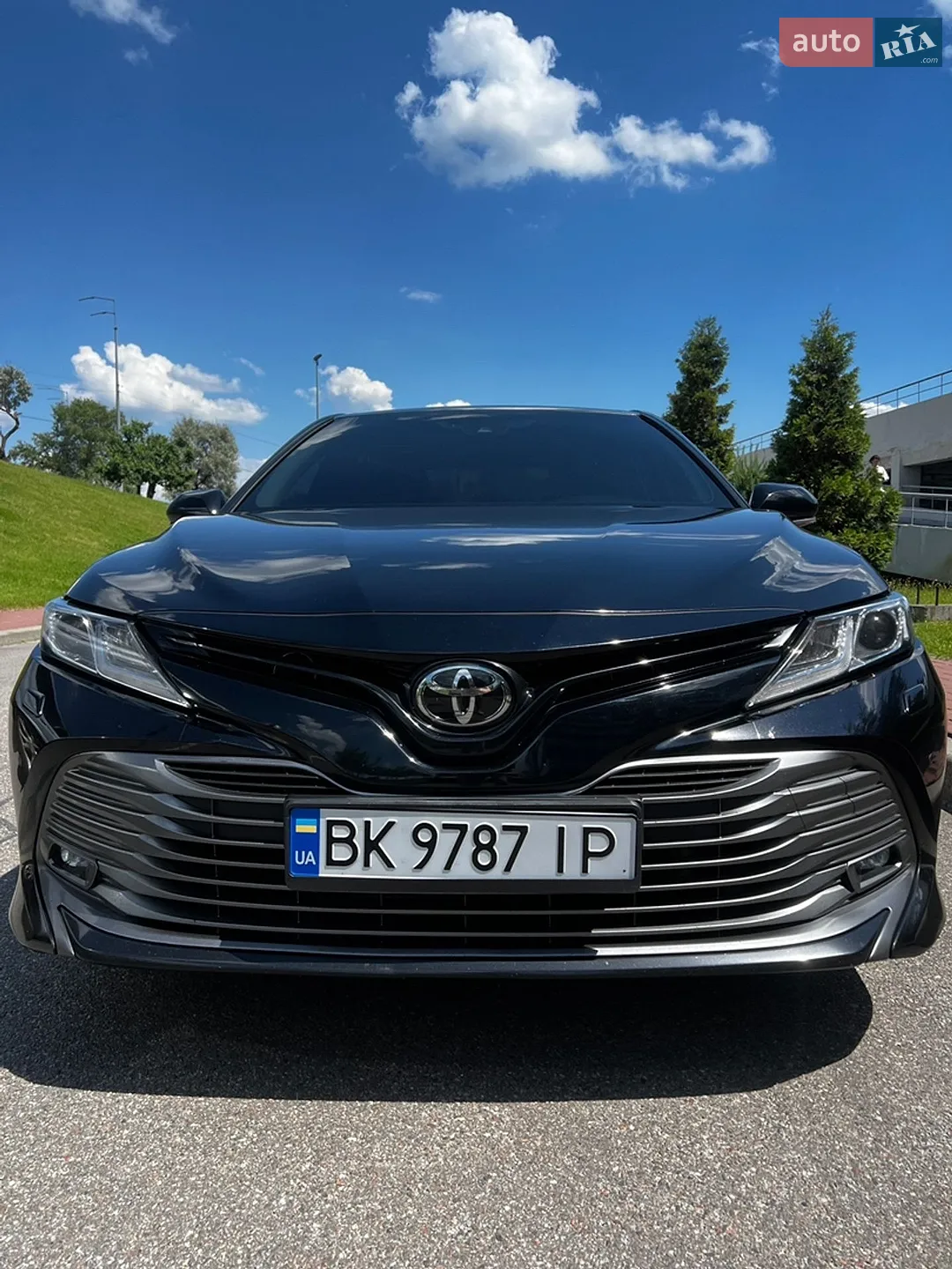 2019 Toyota Camry - мініатюра 3