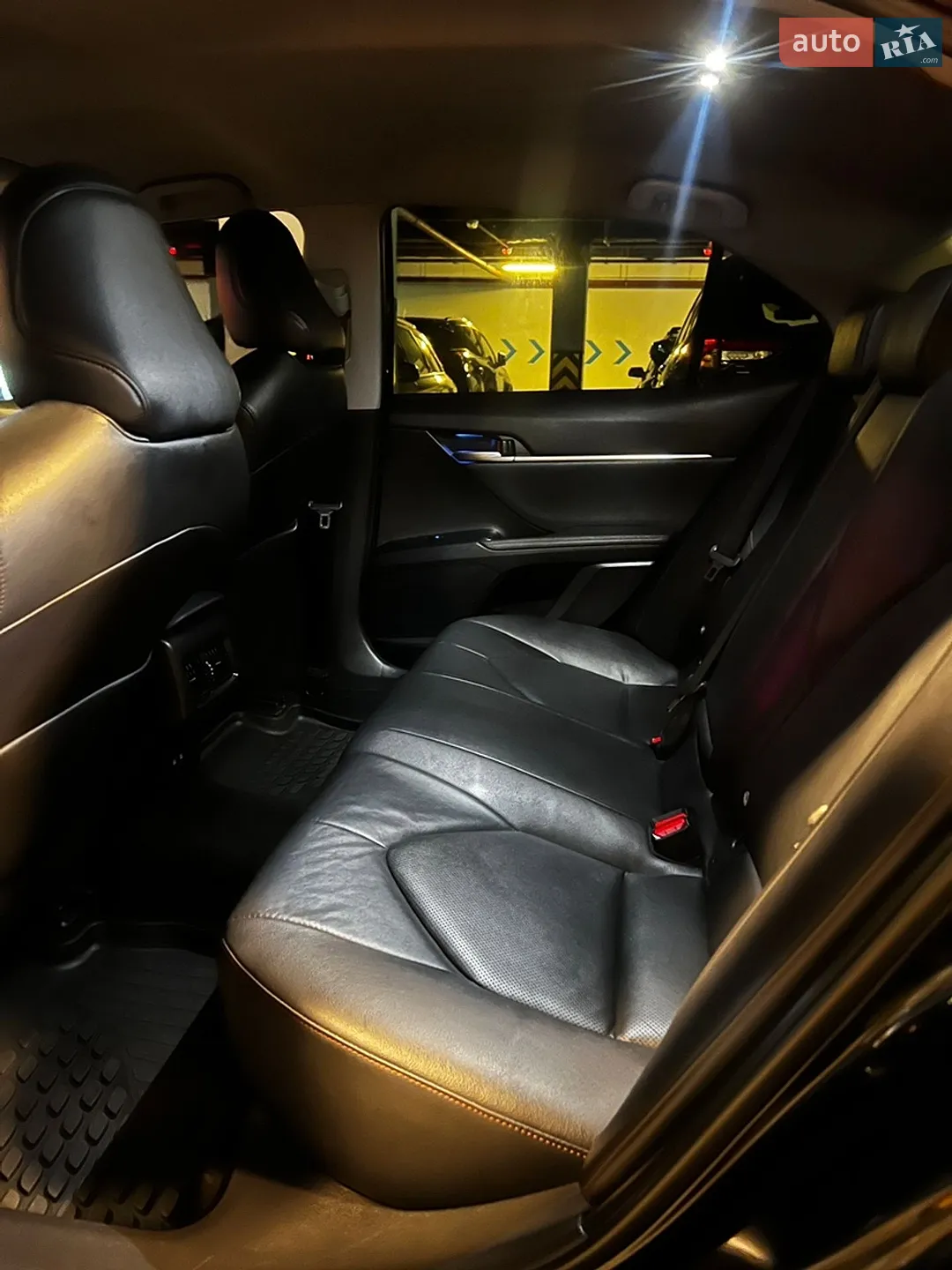 2019 Toyota Camry - мініатюра 23