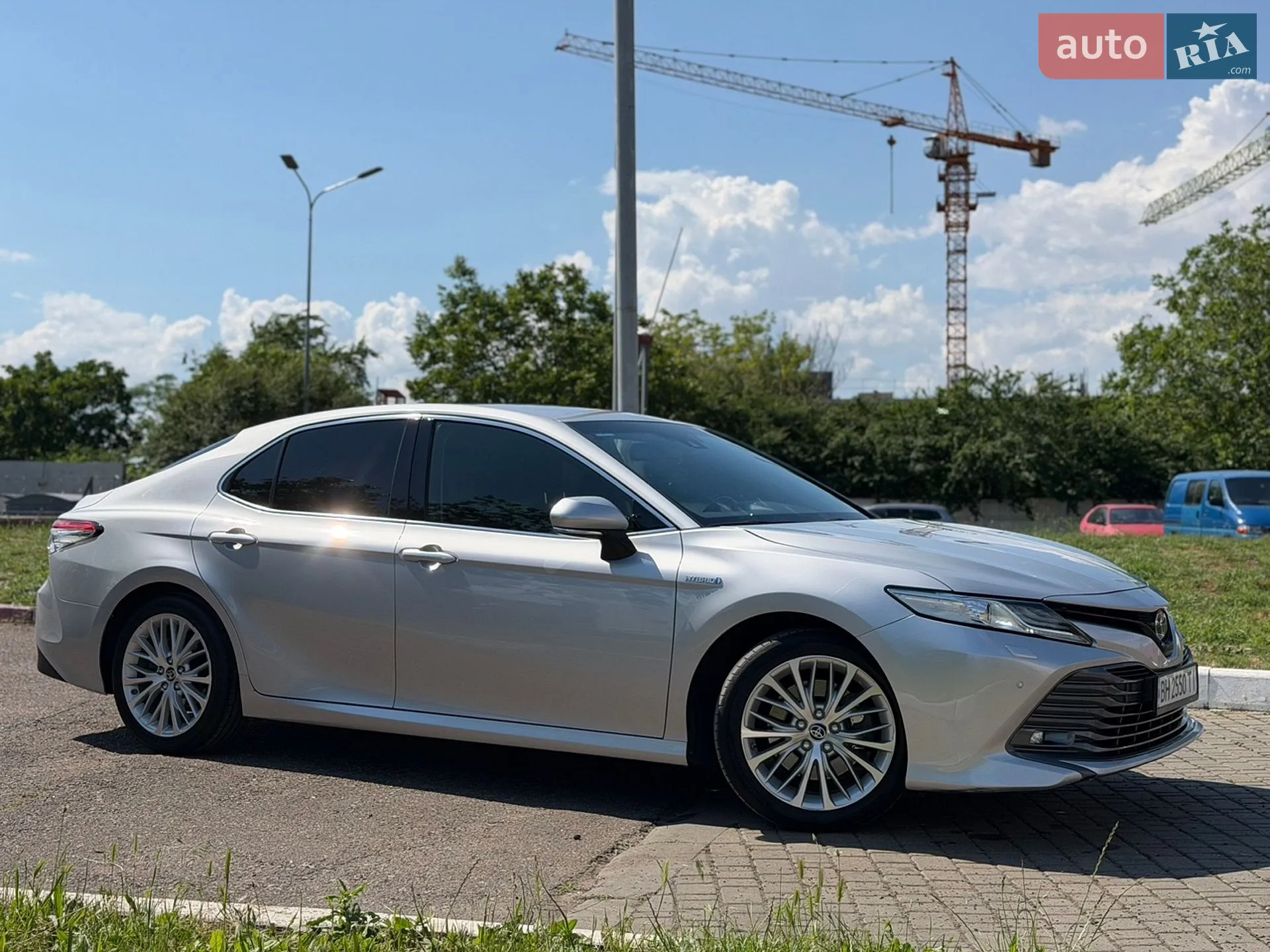 2020 Toyota Camry - мініатюра 4