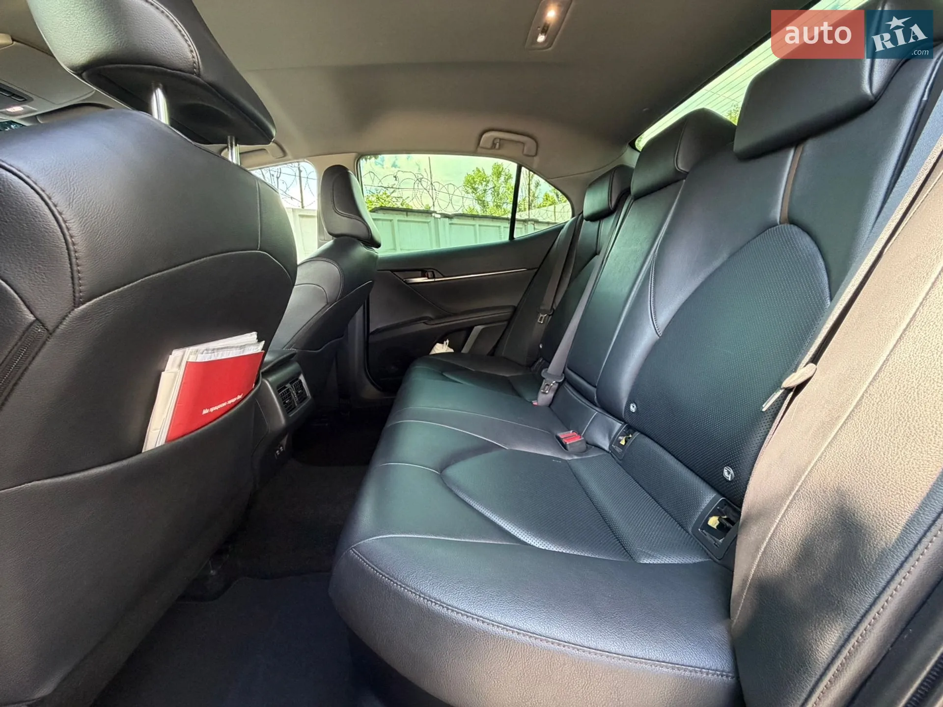 2020 Toyota Camry - мініатюра 14