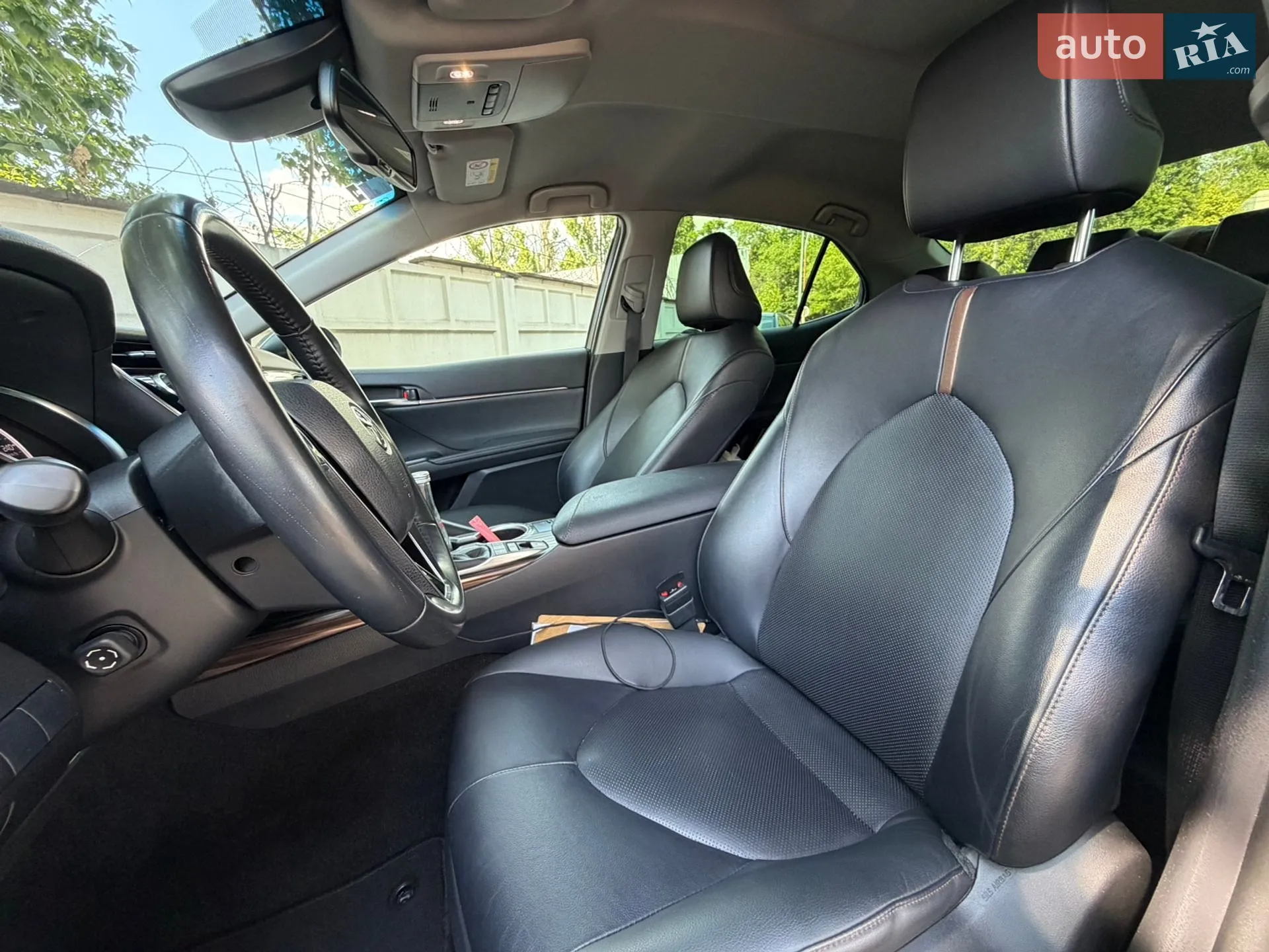 2020 Toyota Camry - мініатюра 19