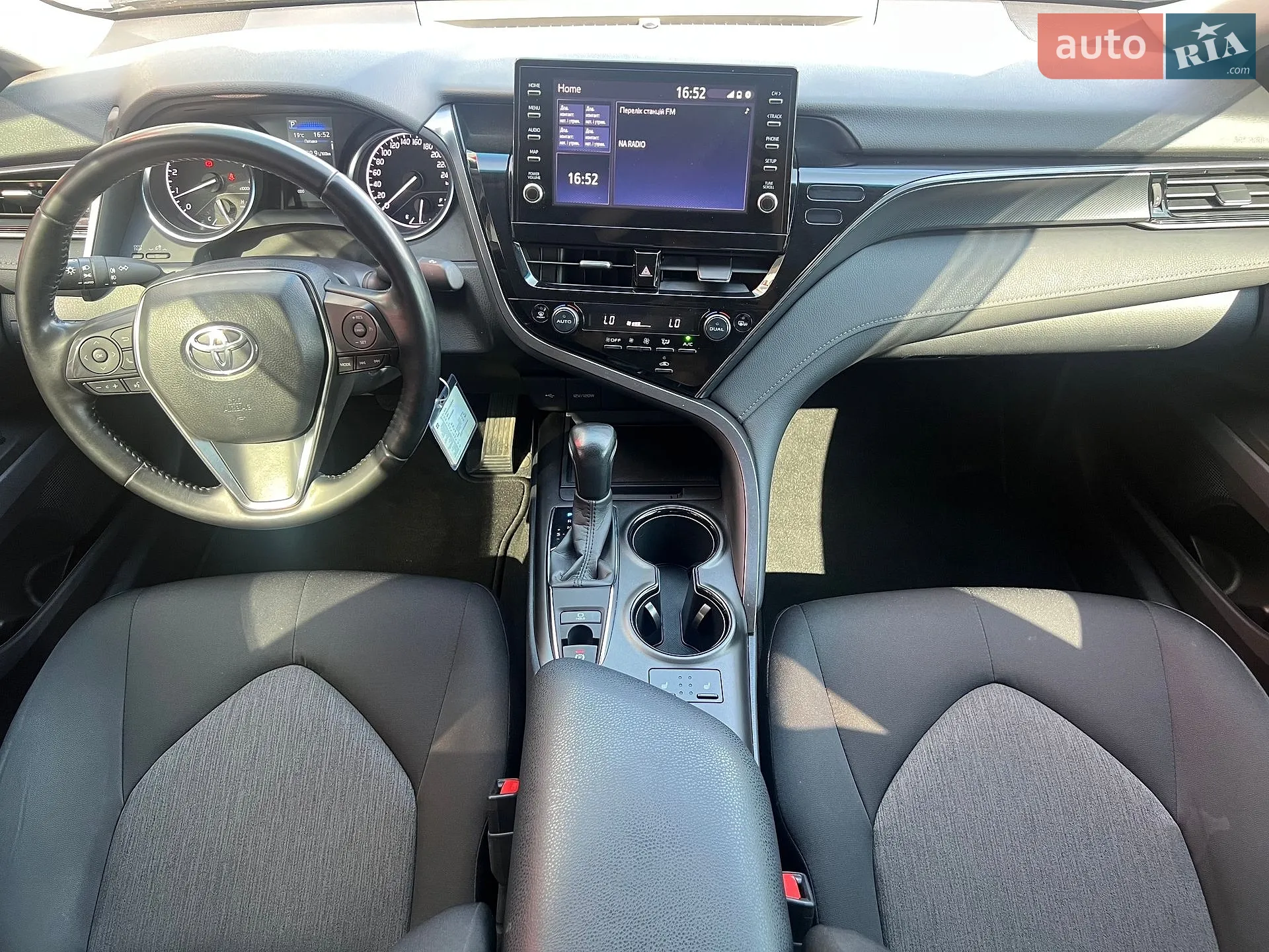 2023 Toyota Camry - мініатюра 10