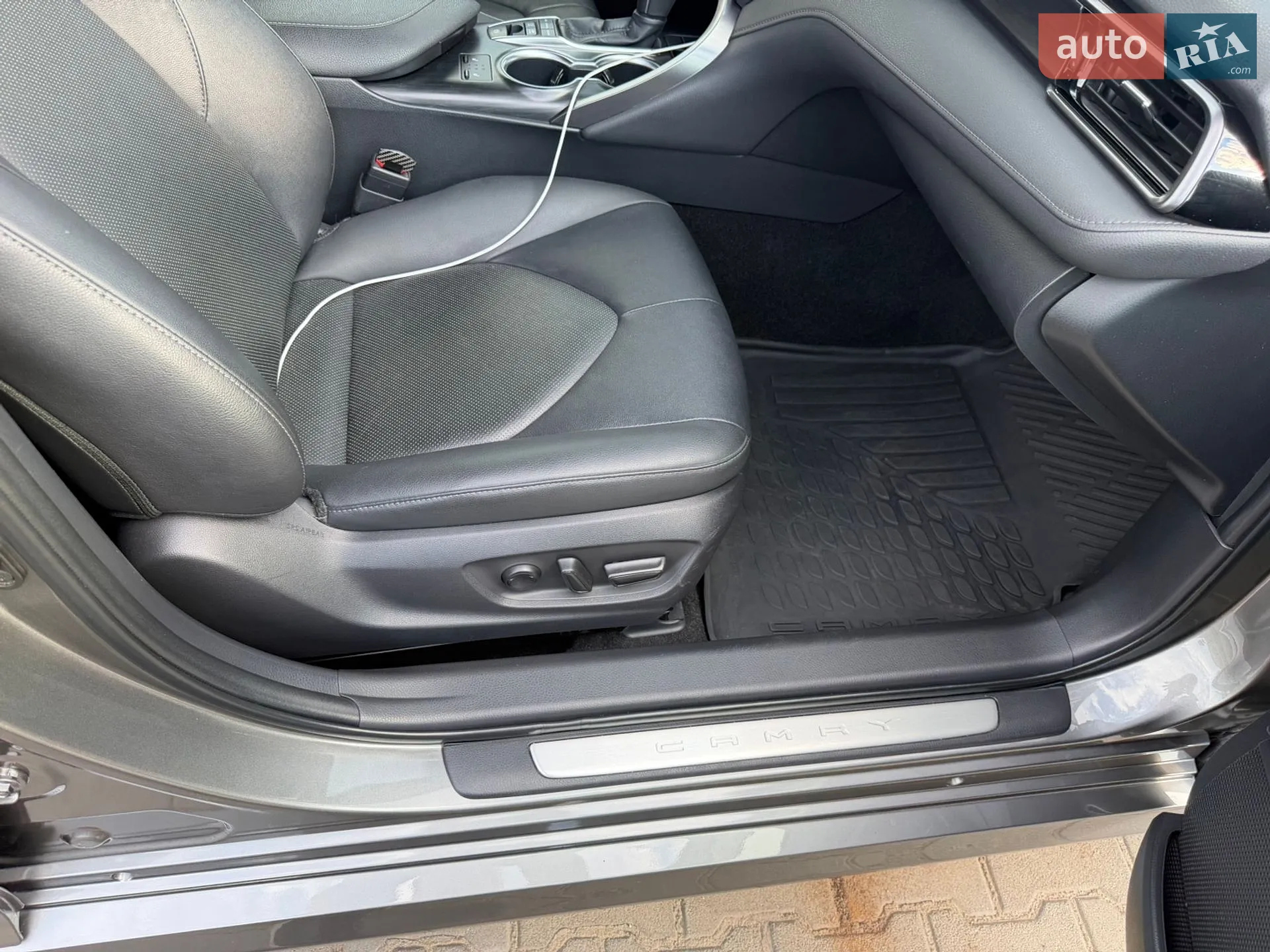 2024 Toyota Camry - мініатюра 11