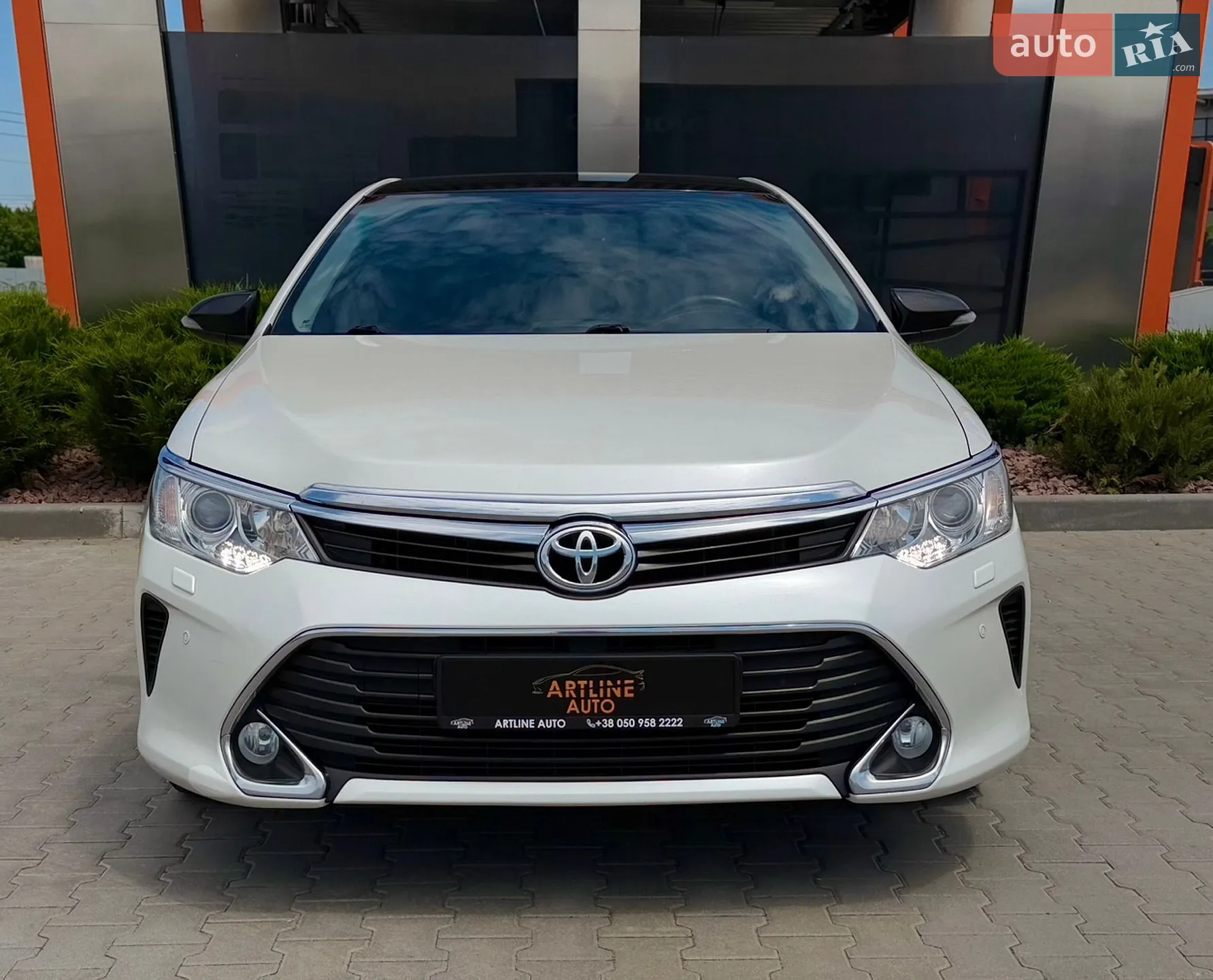2016 Toyota Camry - мініатюра 6