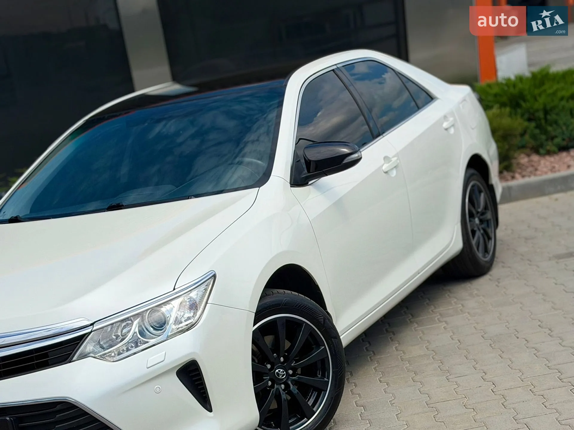 2016 Toyota Camry - мініатюра 20