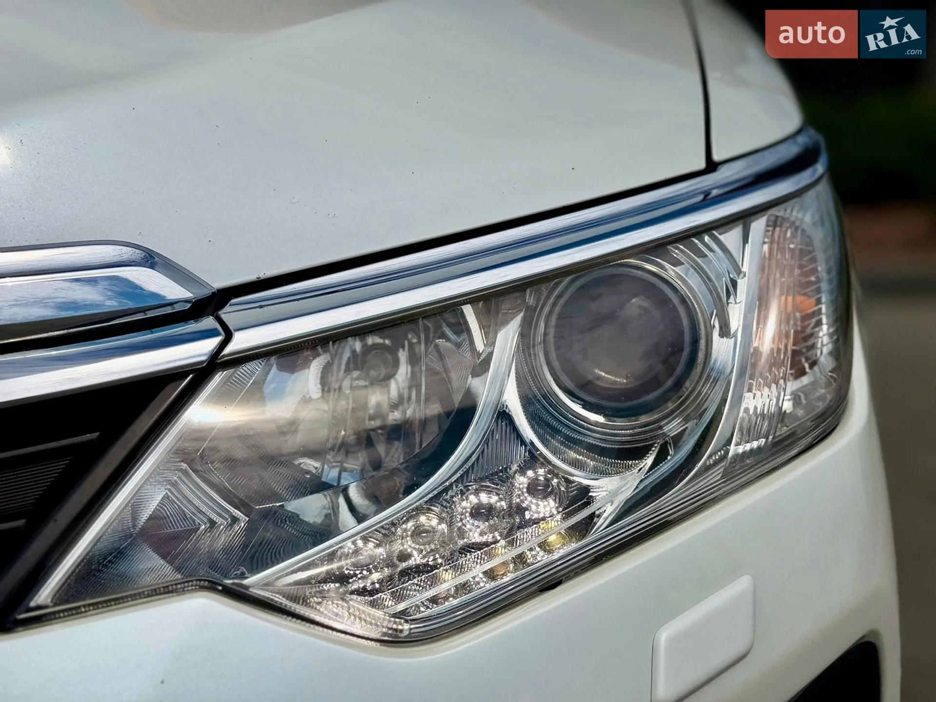 2016 Toyota Camry - мініатюра 26
