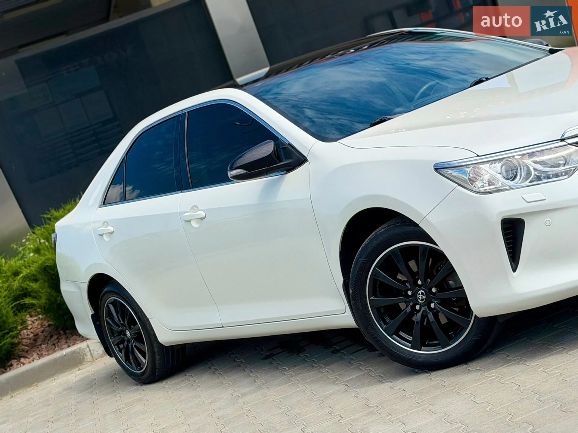 2016 Toyota Camry - мініатюра 29