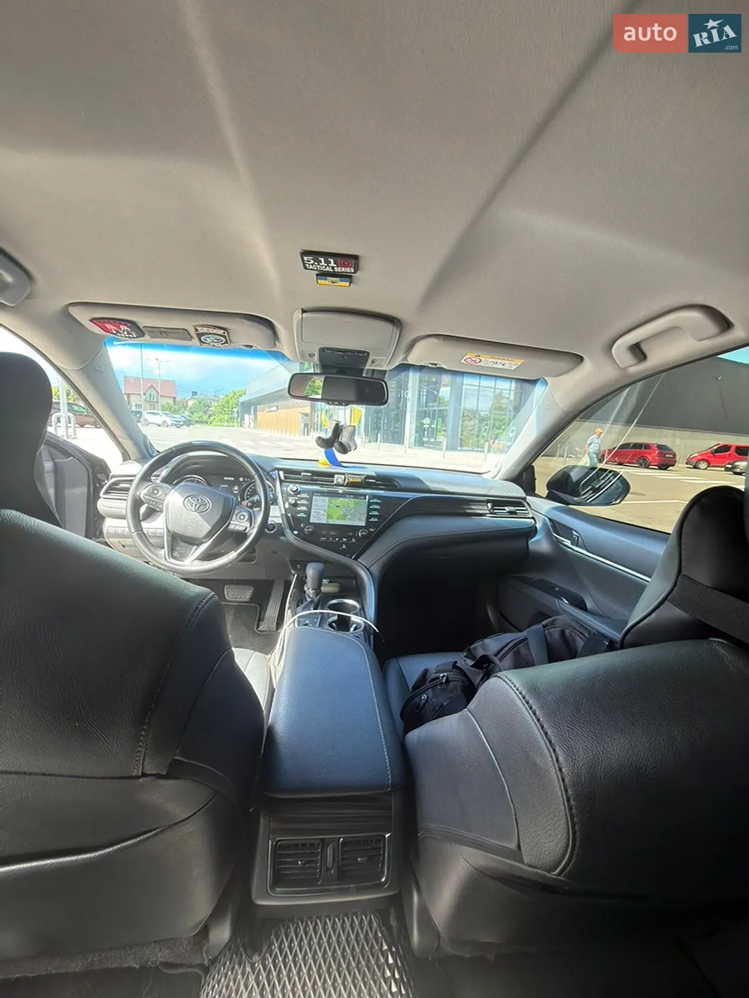 2018 Toyota Camry - мініатюра 25