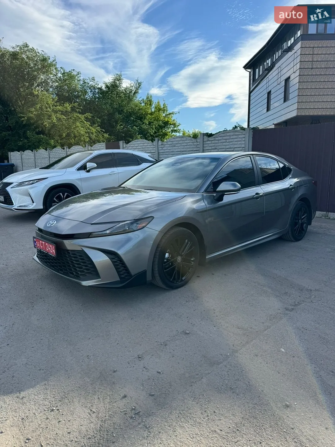 2024 Toyota Camry - мініатюра 2