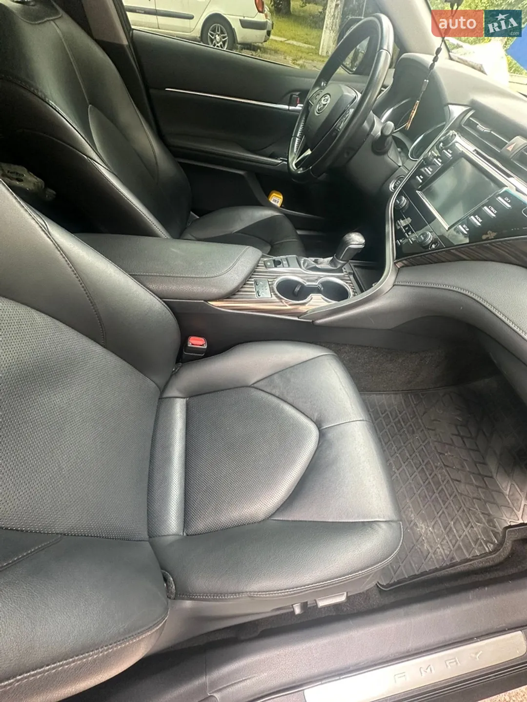 2019 Toyota Camry - мініатюра 16