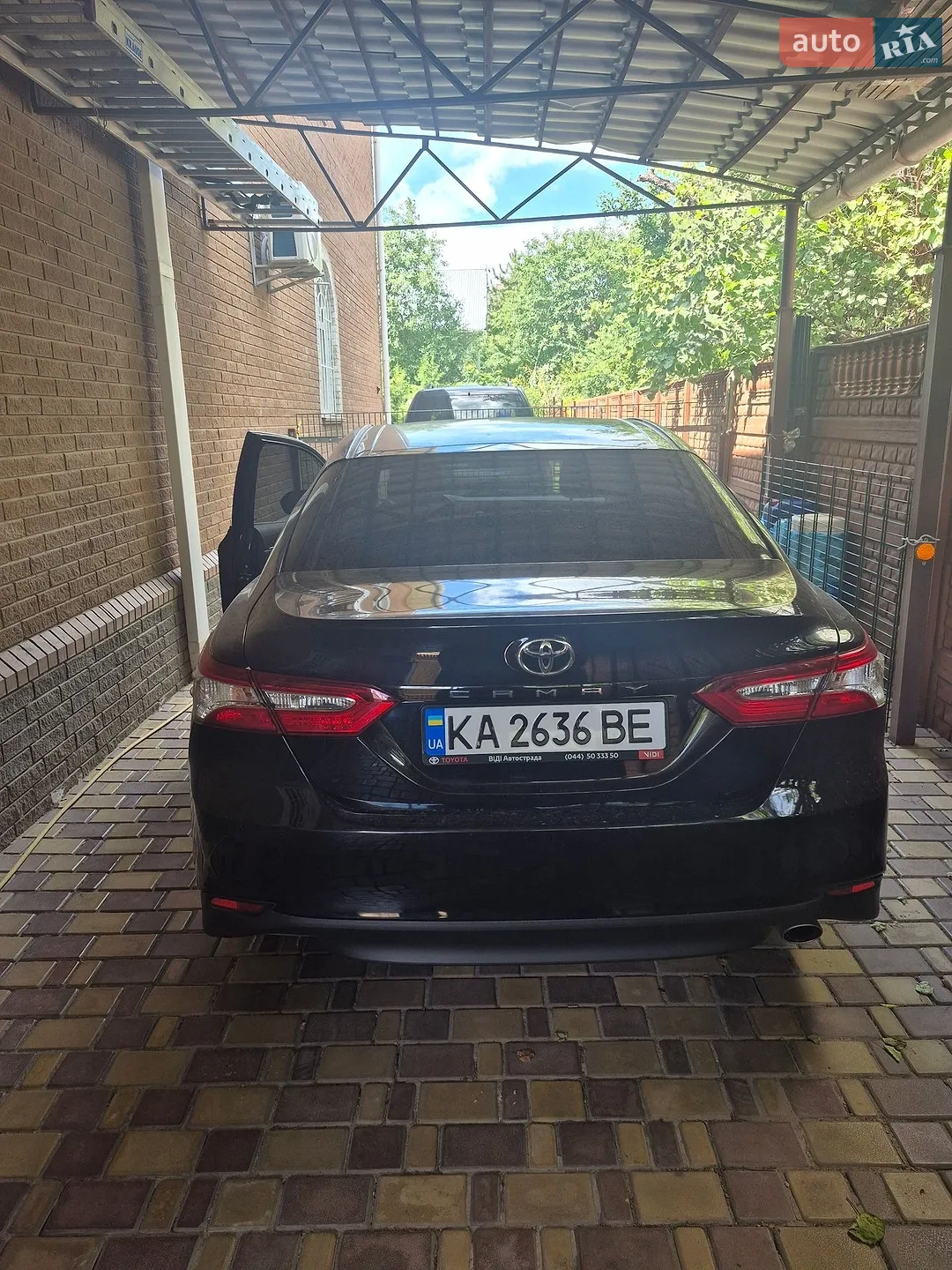 2020 Toyota Camry - мініатюра 4