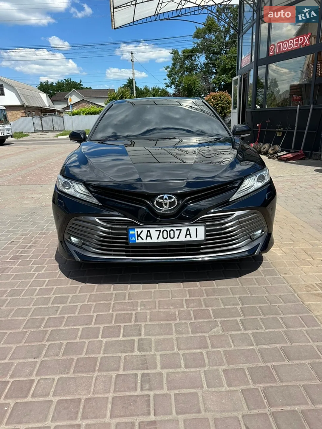 2018 Toyota Camry - мініатюра 2