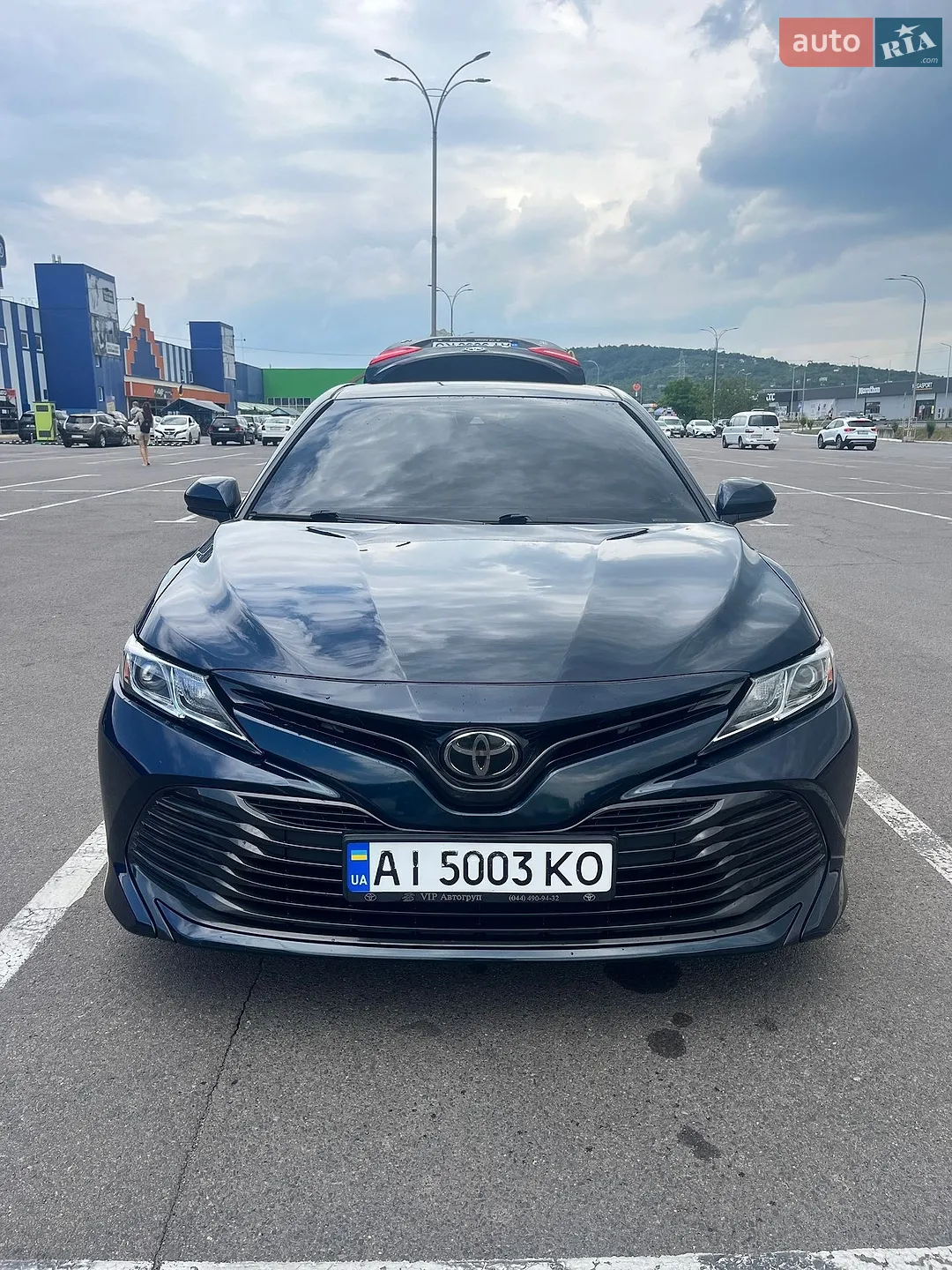 2018 Toyota Camry - мініатюра 3