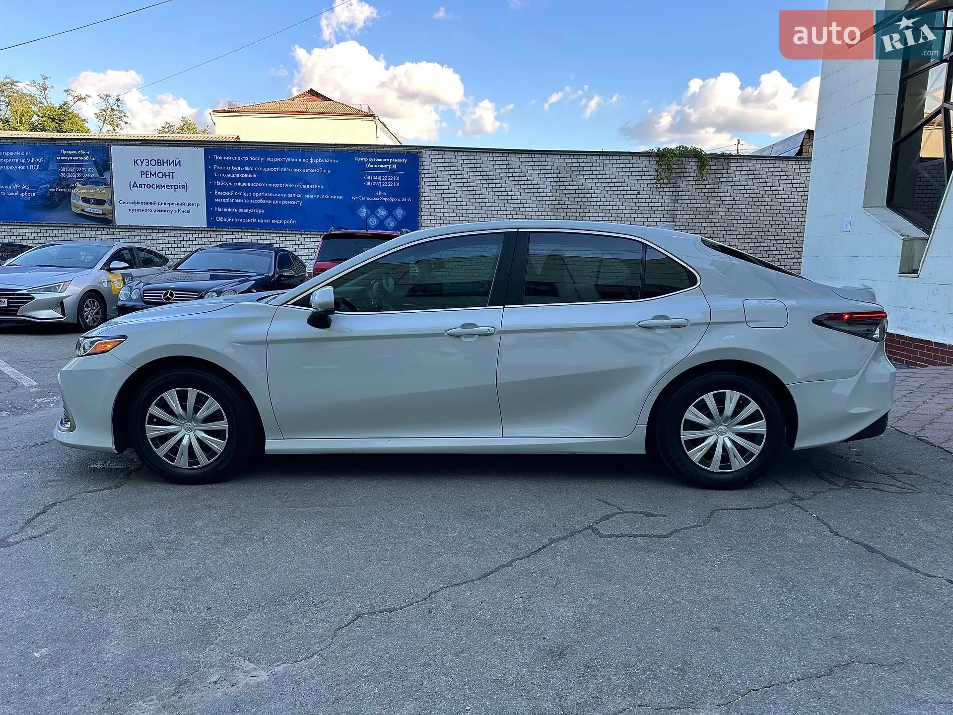 2023 Toyota Camry - мініатюра 8