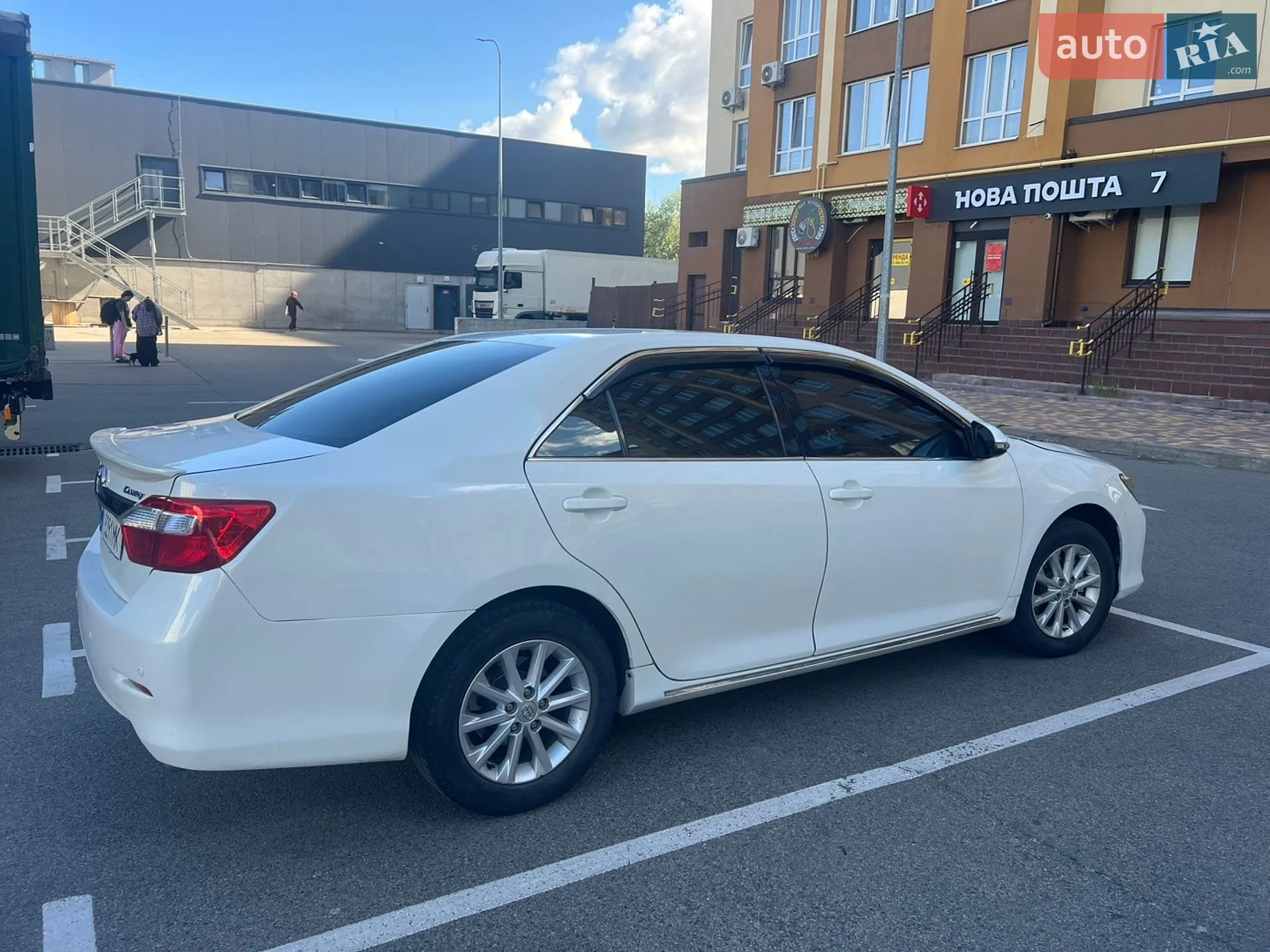 2011 Toyota Camry - мініатюра 4