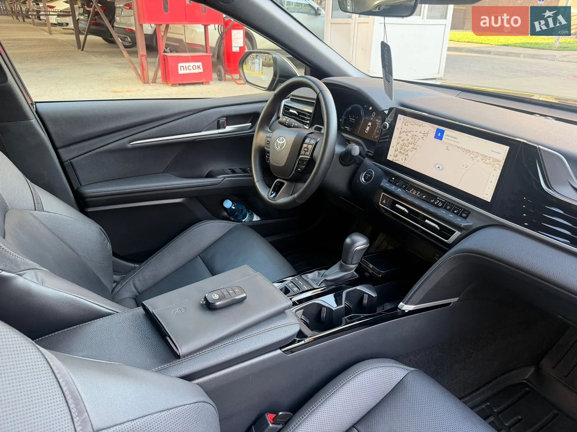 2025 Toyota Camry - мініатюра 22