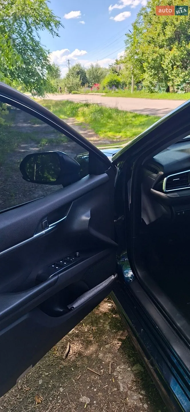 2017 Toyota Camry - мініатюра 8