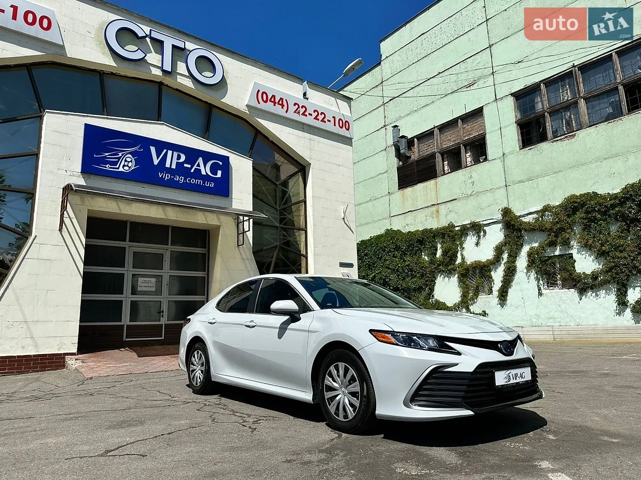 2016 Toyota Camry - мініатюра 29