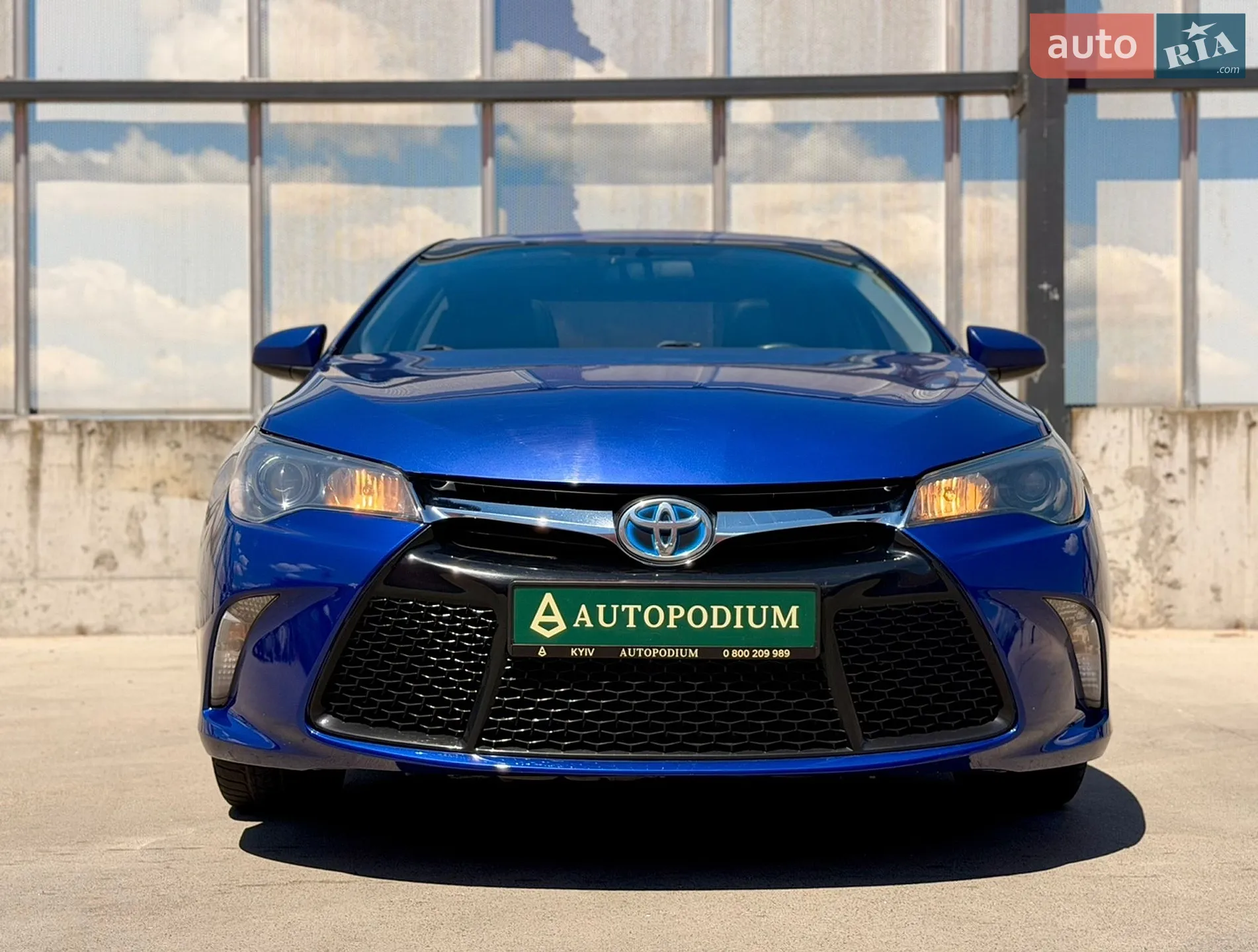 2015 Toyota Camry - мініатюра 3