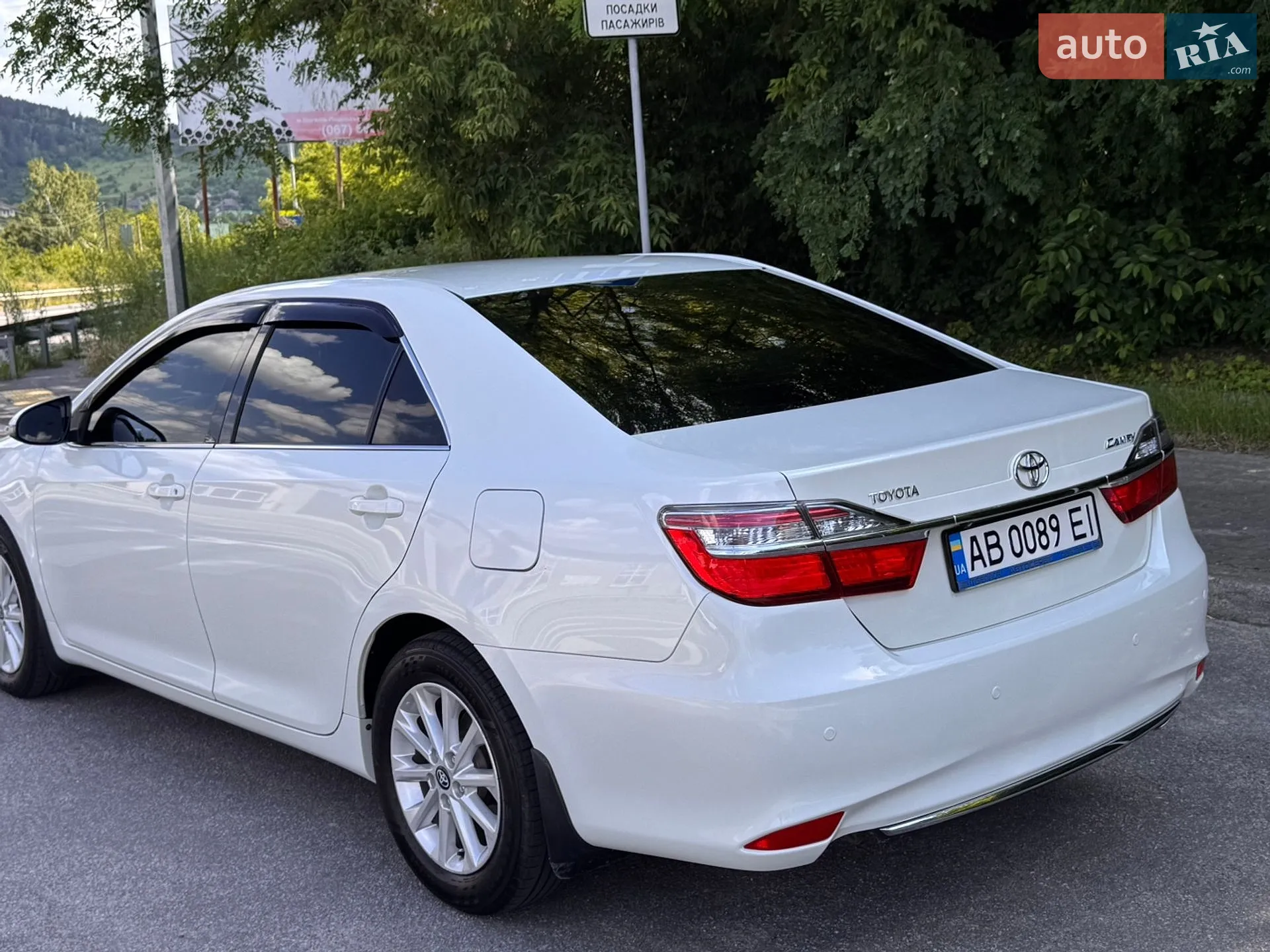 2017 Toyota Camry - мініатюра 12