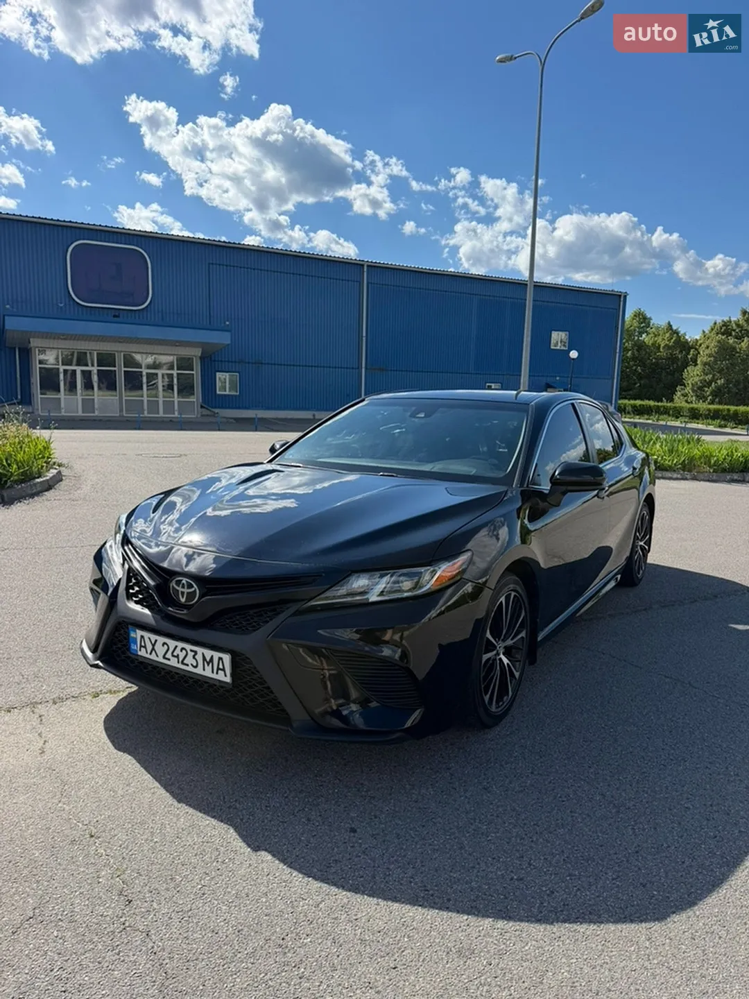 2018 Toyota Camry - фото 1