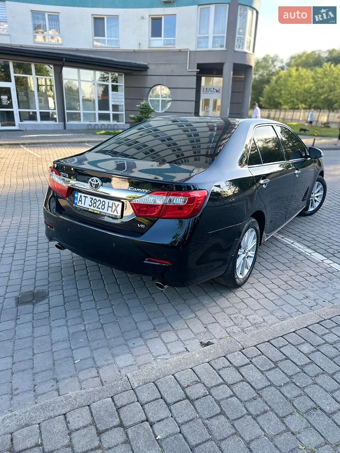 2013 Toyota Camry - мініатюра 10