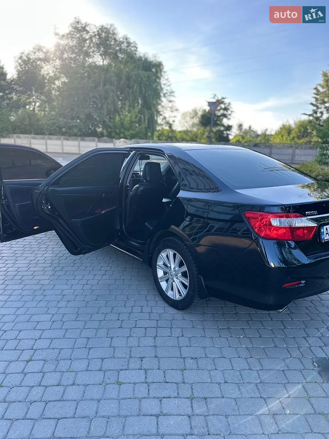 2013 Toyota Camry - мініатюра 15